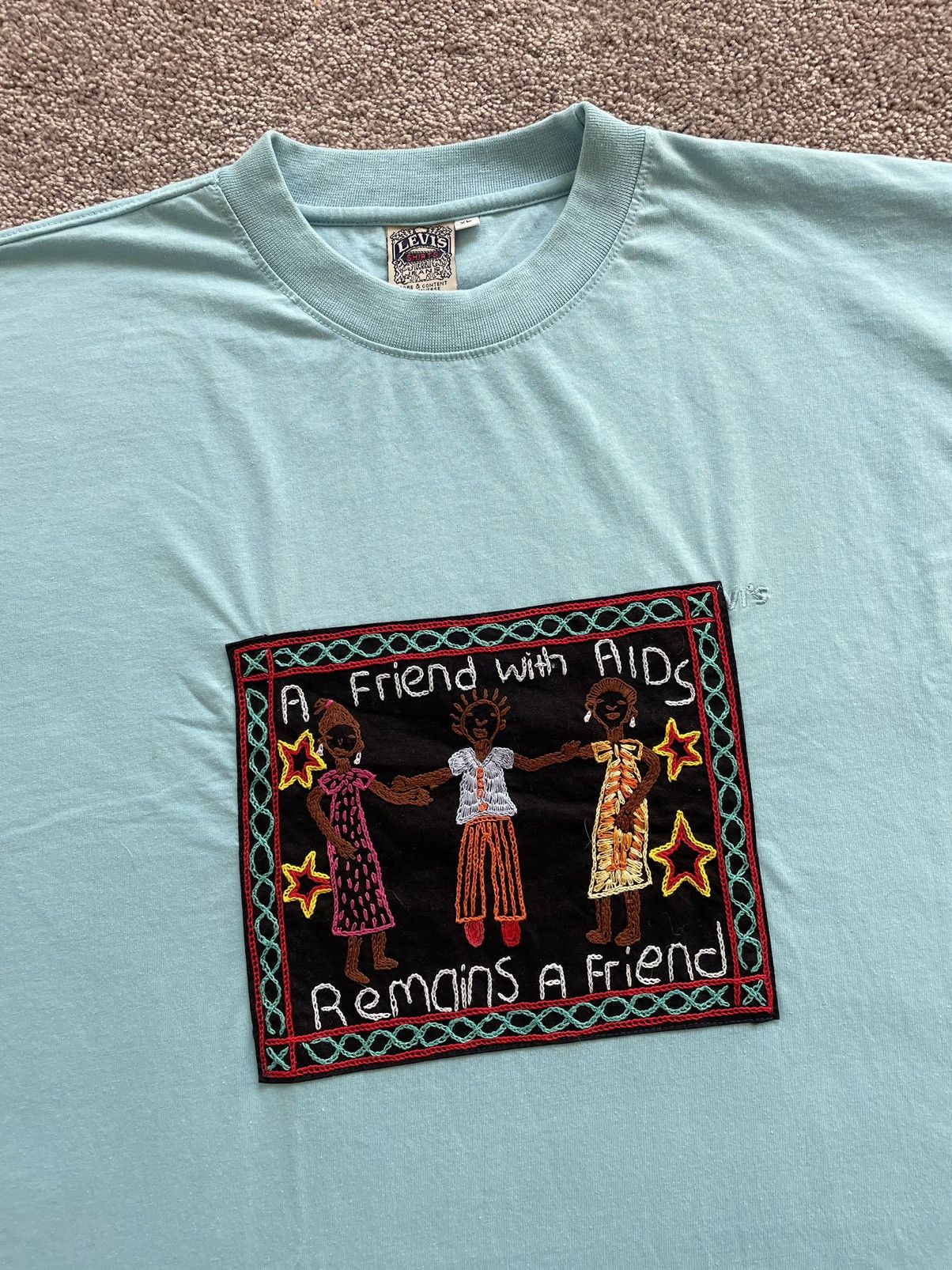 Levi's Vintage Clothing × Vintage Vintage 90s Levi’s Friends with aids remains a friend Size US XXL / EU 58 / 5 - 4 Thumbnail