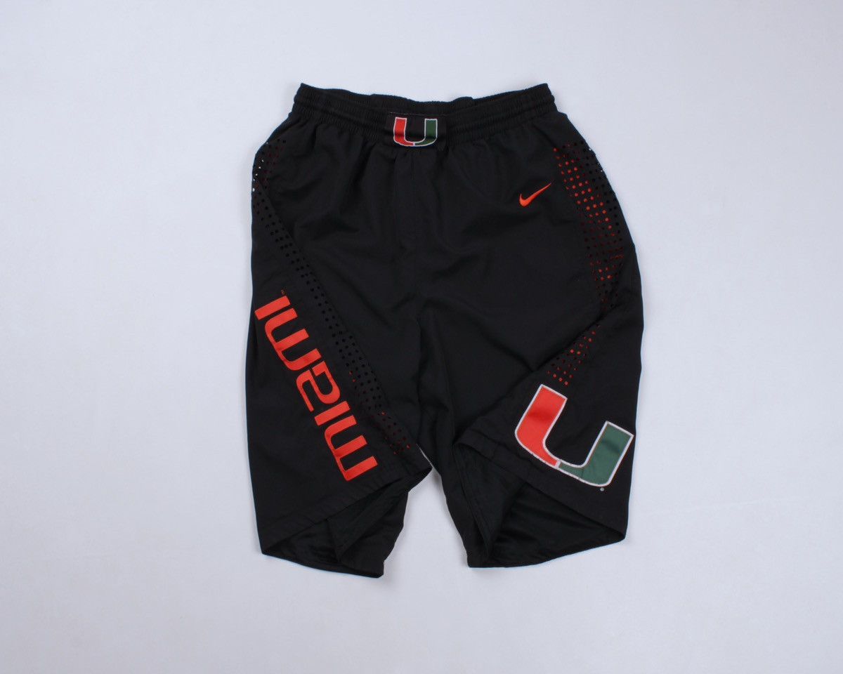 Nike × Vintage NIKE Vintage University ofMiami Hurricanes Basketball Shorts Size US 32 / EU 48 - 1 Thumbnail