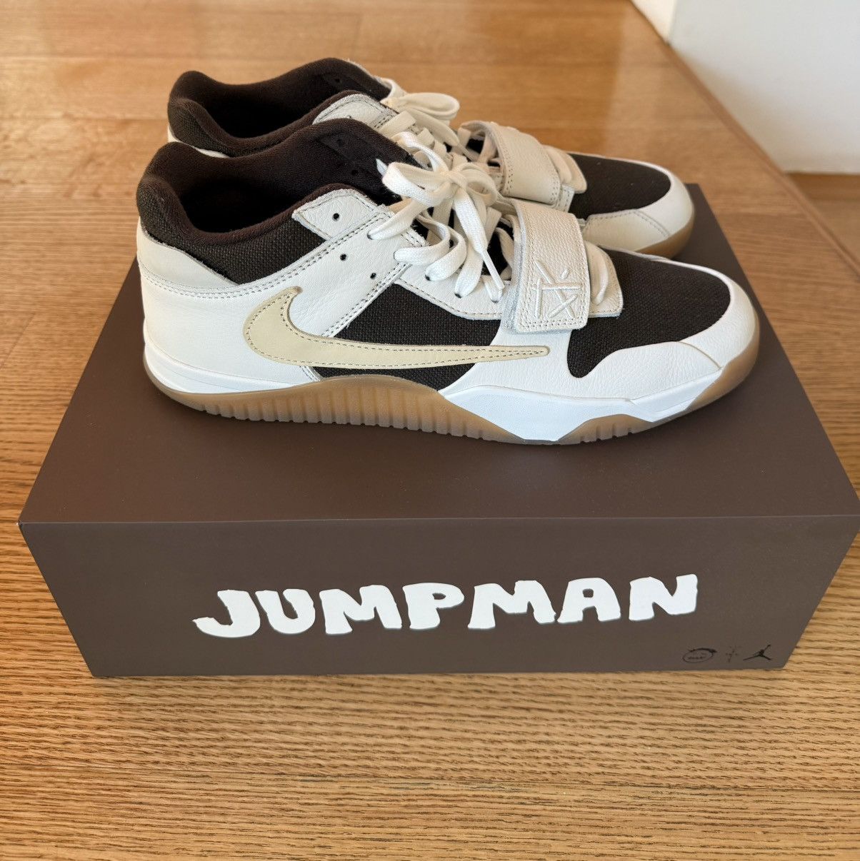 Jordan Brand × Nike × Travis Scott Jumpman Jack TR (mocha) size 13 Size US 13 / EU 46 - 1 Thumbnail