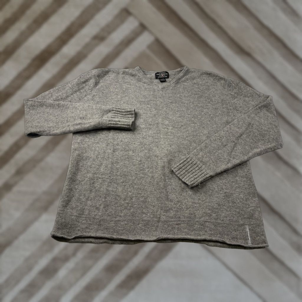 Polo Ralph Lauren VINTAGE Polo Ralph Lauren Wool V-Neck Sweater Mens XL Gray Knit Made in Japan Size US XL / EU 56 / 4 - 1 Thumbnail