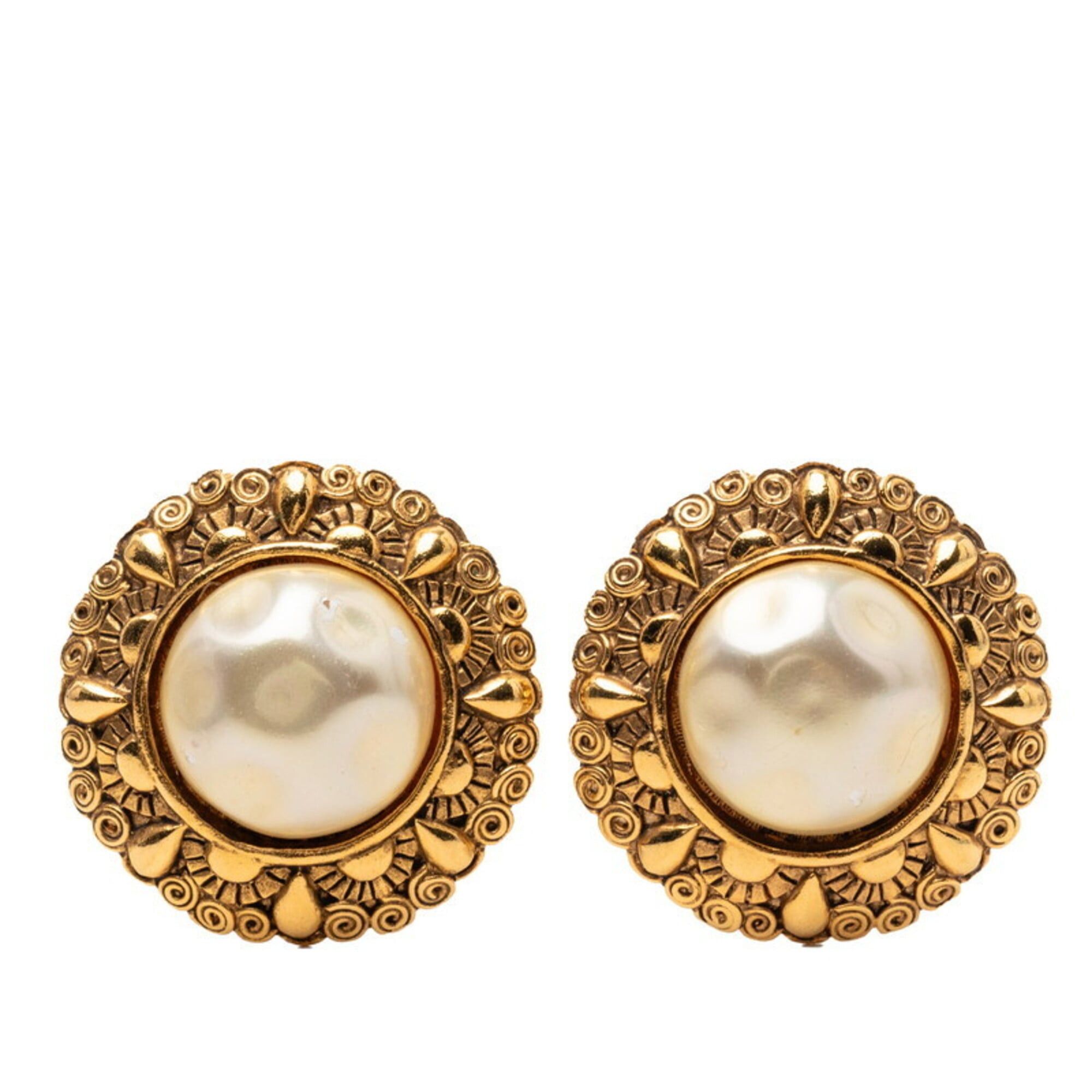 Chanel Chanel Round Earrings, Gold Plated, Faux Pearl, Women's. Size ONE SIZE - 1 Thumbnail