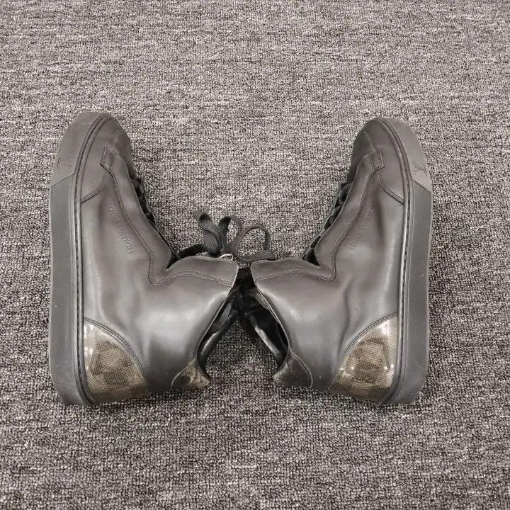 Louis Vuitton Louis Vuitton Stylish Gray High-Top Sneakers -2508 Size US 8 / EU 41 - 3 Thumbnail