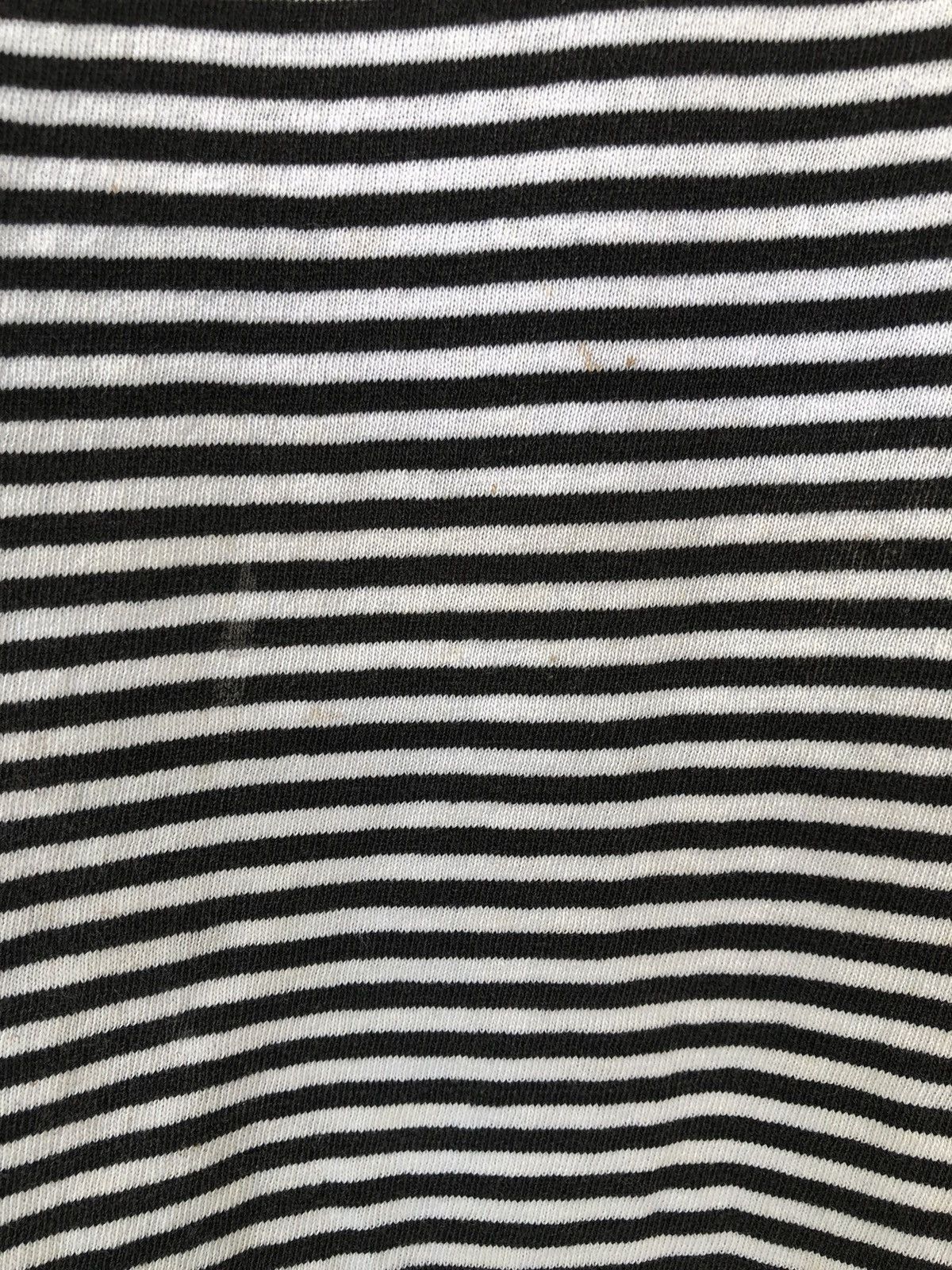 Vintage Vintage 90s Grunge Small Stripe Hanes Tee Size US L / EU 52-54 / 3 - 6 Thumbnail