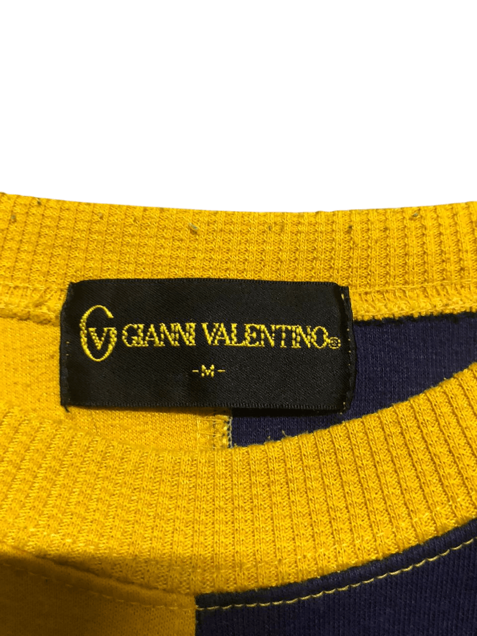 Gianni Valentino Vintage Gianni Valentino Embroidery SpellOut Logo Sweatshirt Size US M / EU 48-50 / 2 - 11 Thumbnail