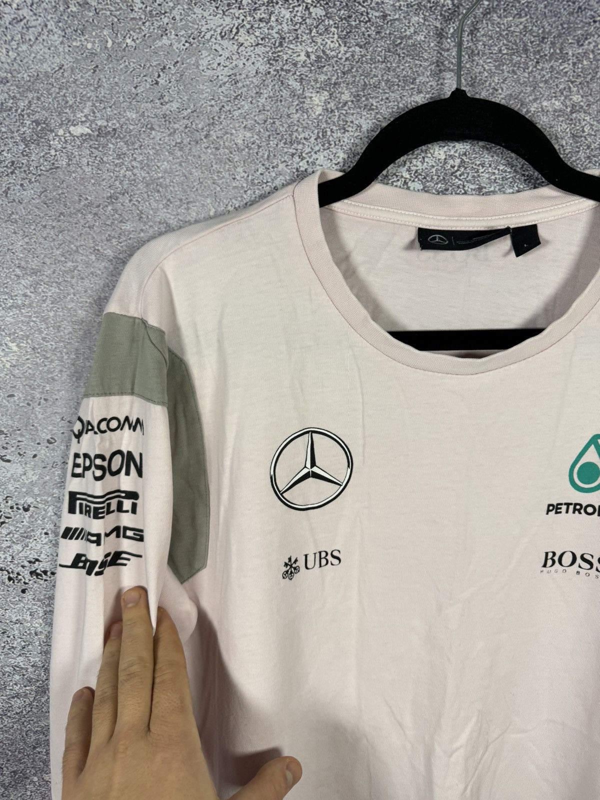Formula 1 × Hugo Boss × Mercedes-Benz Petronas Mercedes-Benz Formula 1 Team Long Sleeve Large Size US L / EU 52-54 / 3 - 5 Thumbnail