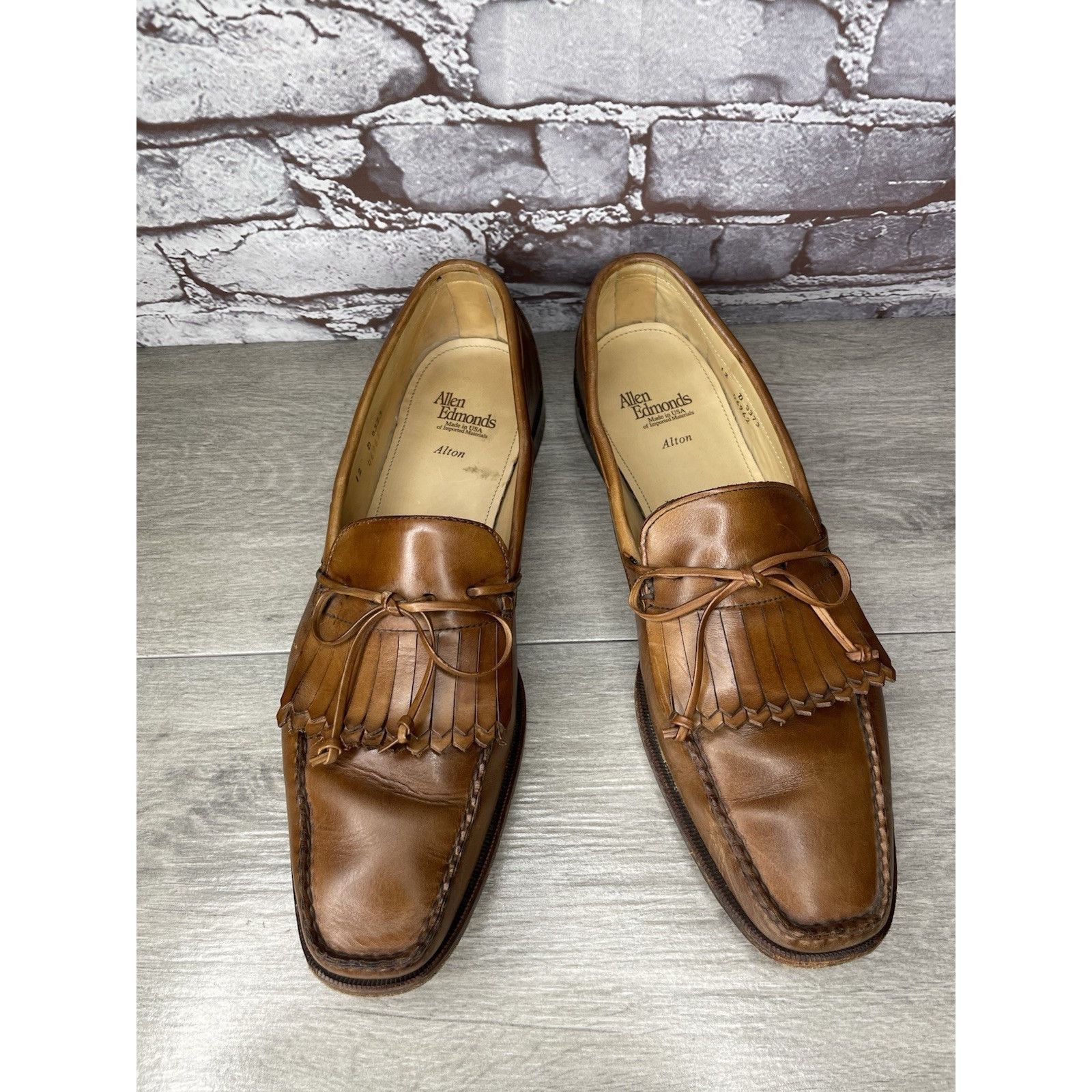 Allen Edmonds Allen Edmonds Alton USA Brown Leather Kiltie Square Toe Loaf Size US 12 / EU 45 - 12 Thumbnail