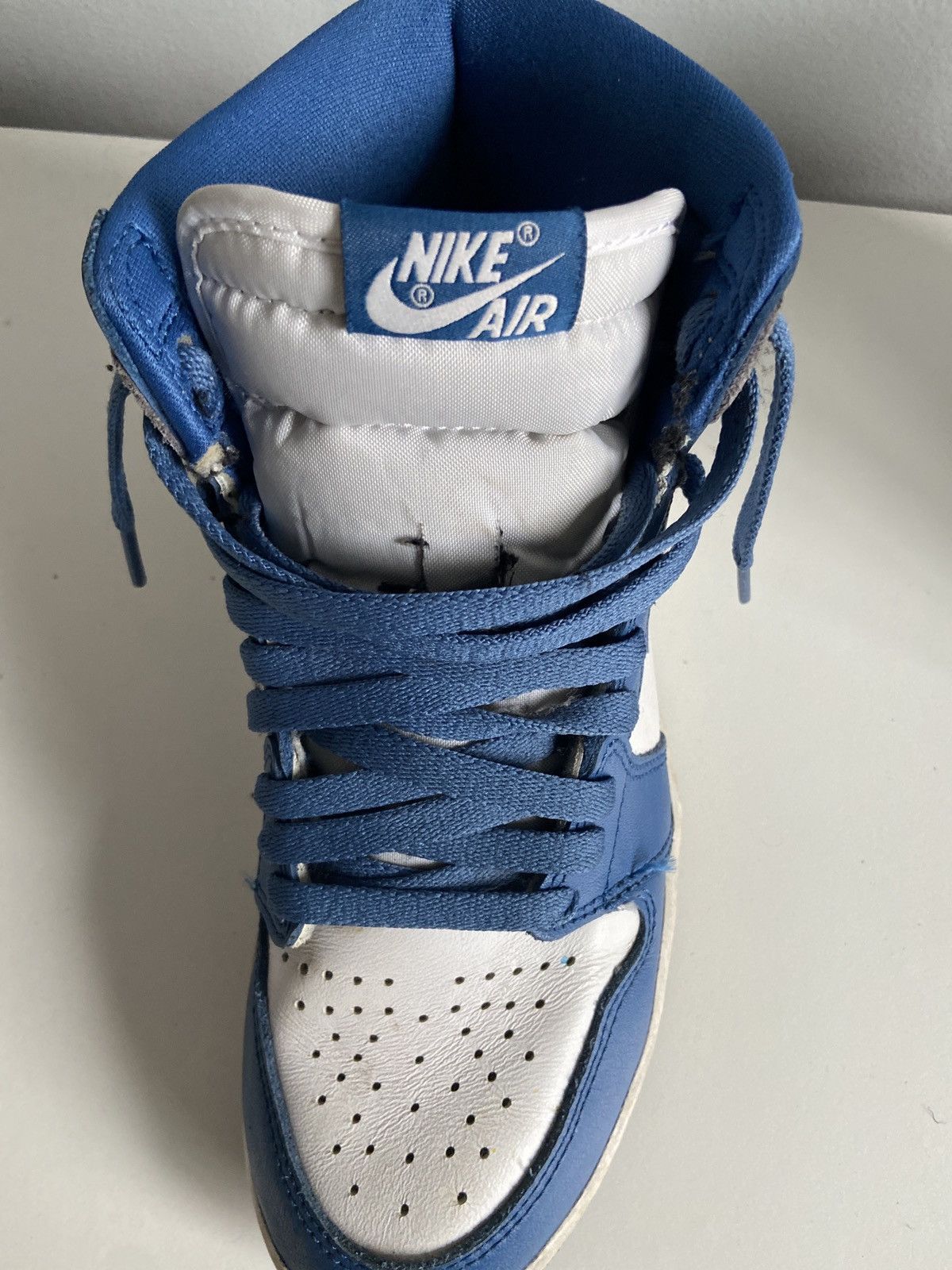 Nike Air Jordan 1 Retro High OG Size US 6.5 / EU 39-40 - 11 Thumbnail