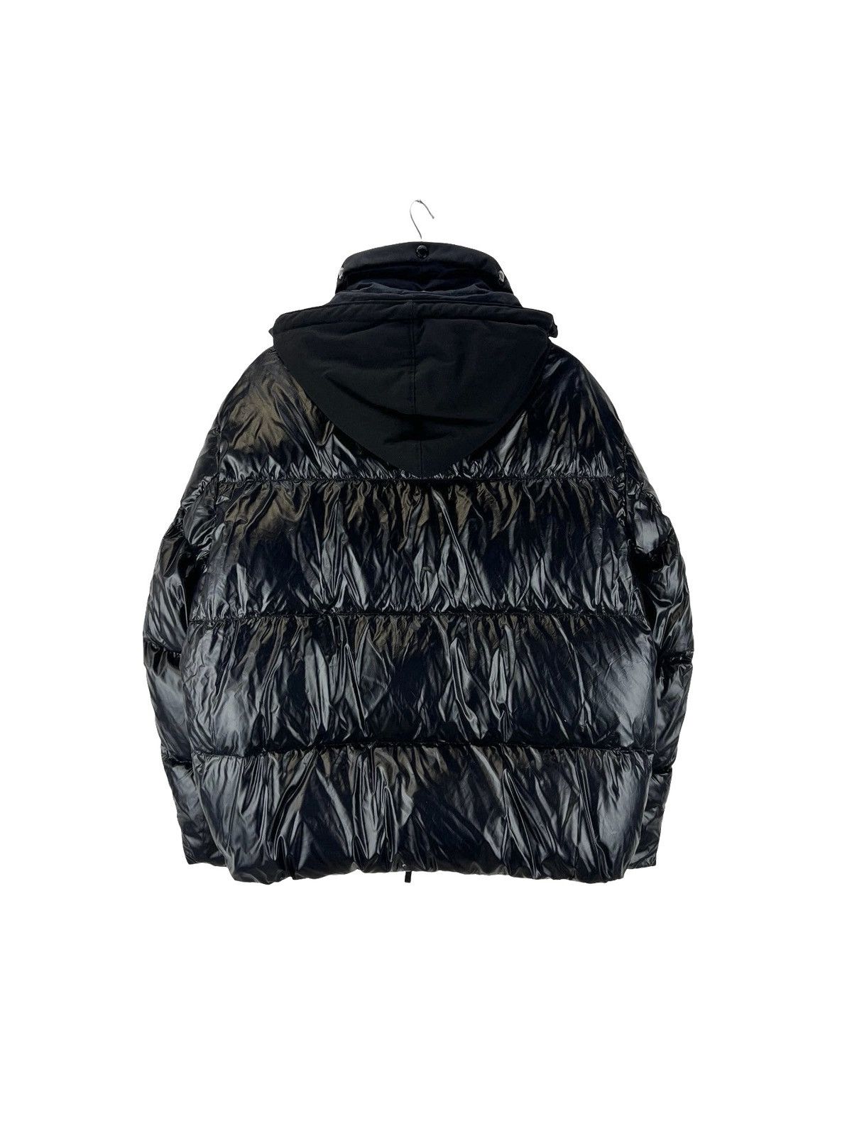 Burberry Burberry London England black shiny hooded puffer jacket Size US L / EU 52-54 / 3 - 2 Thumbnail