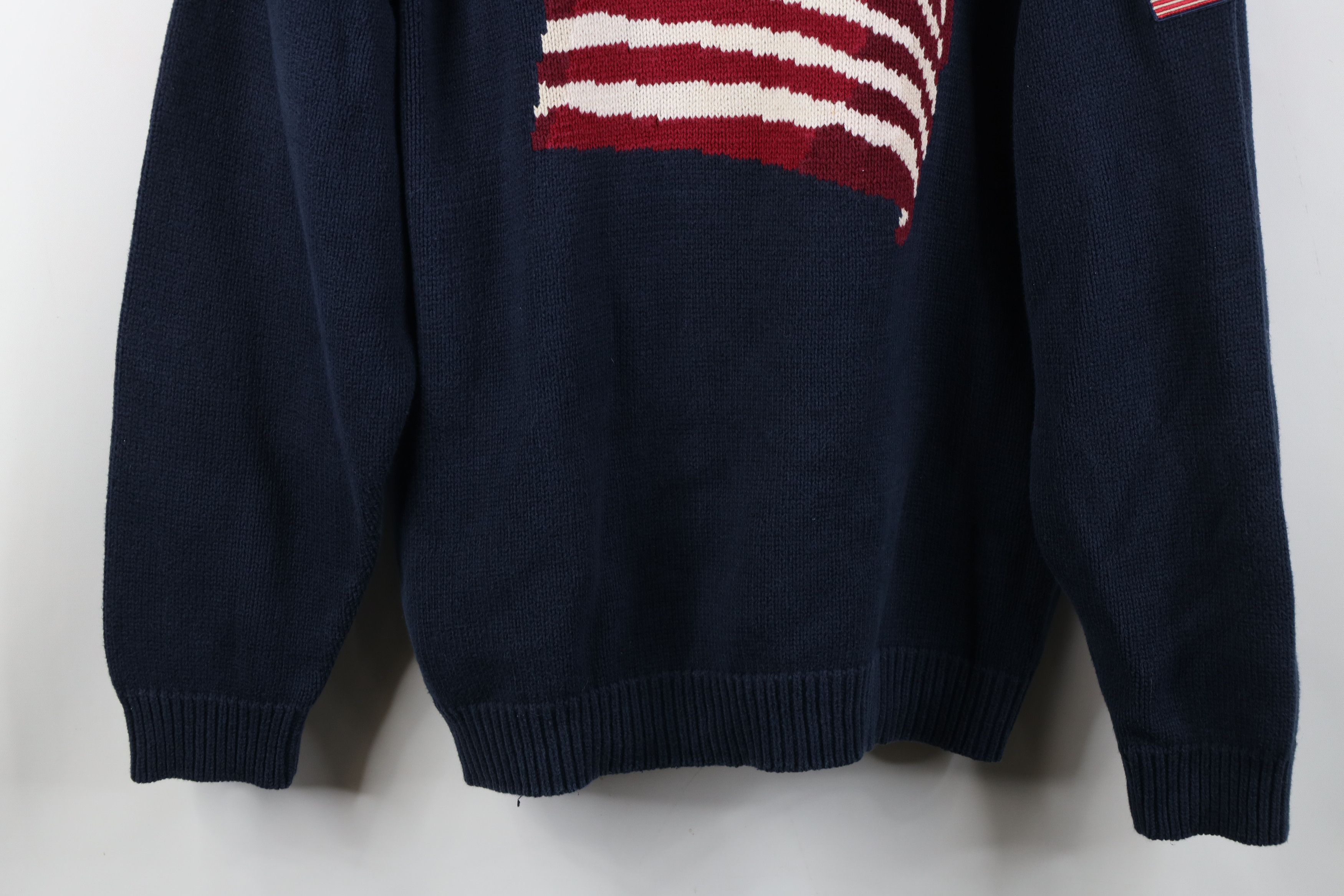 Vintage Vintage 90s Streetwear Heavyweight Knit USA Flag Sweater Size US L / EU 52-54 / 3 - 3 Thumbnail