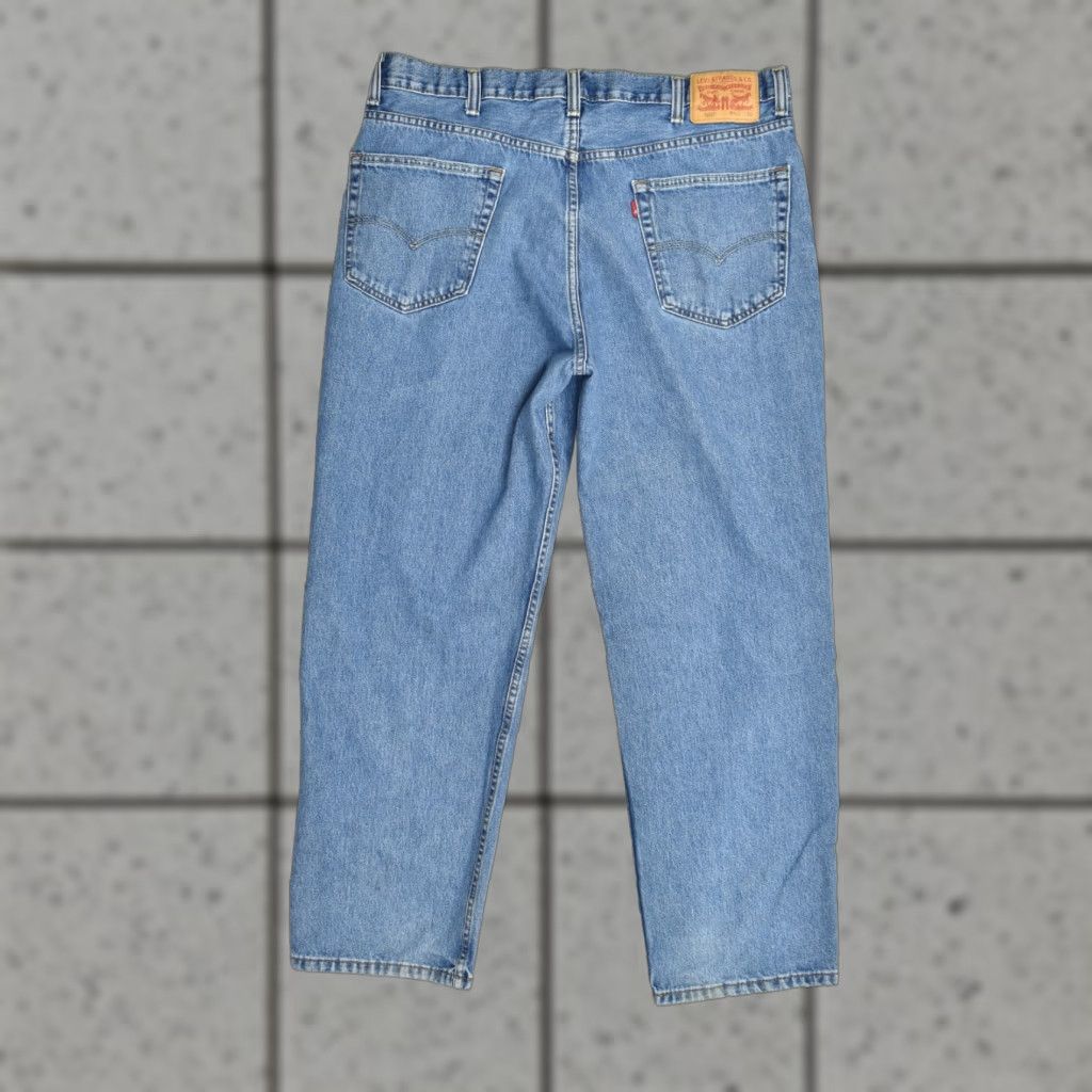 Levi's Levi's 550 Relaxed Fit Jeans Jeans Men 40 30 Blue Medium Denim Tapered 5-Pocket 550 Series, Regular Inseam 30" Mens Blue Size US 40 / EU 56 - 1 Thumbnail