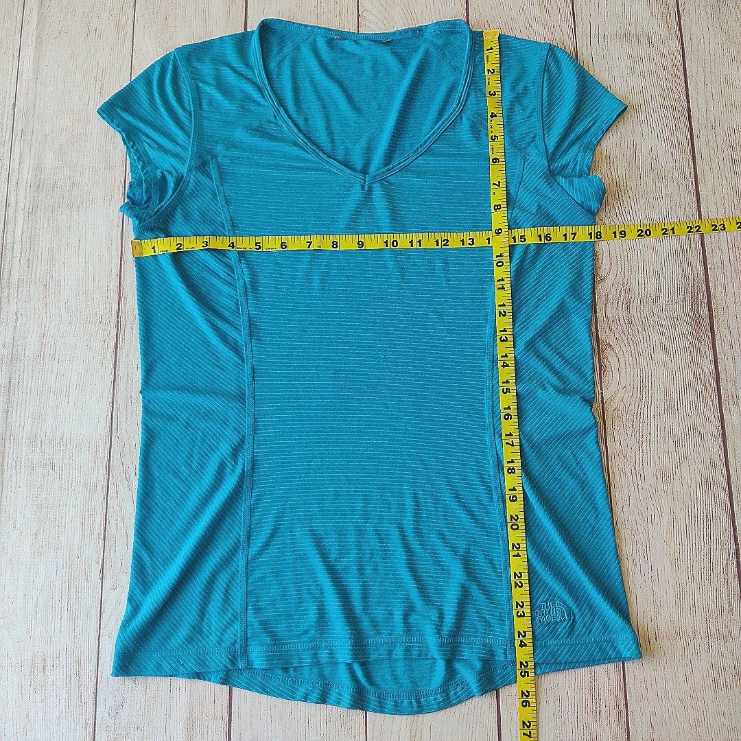 The North Face The North Face ribbed V-neck striped tee Size L / US 10 / IT 46 - 7 Thumbnail