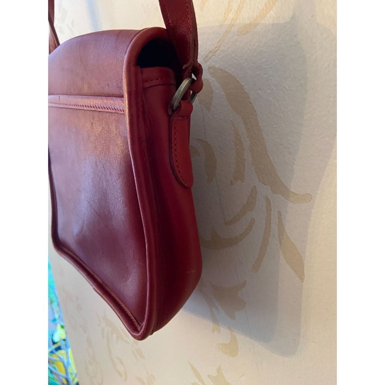 Coach Coach Red 100% Leather Crossbody Handbag - beautiful Size ONE SIZE - 6 Thumbnail