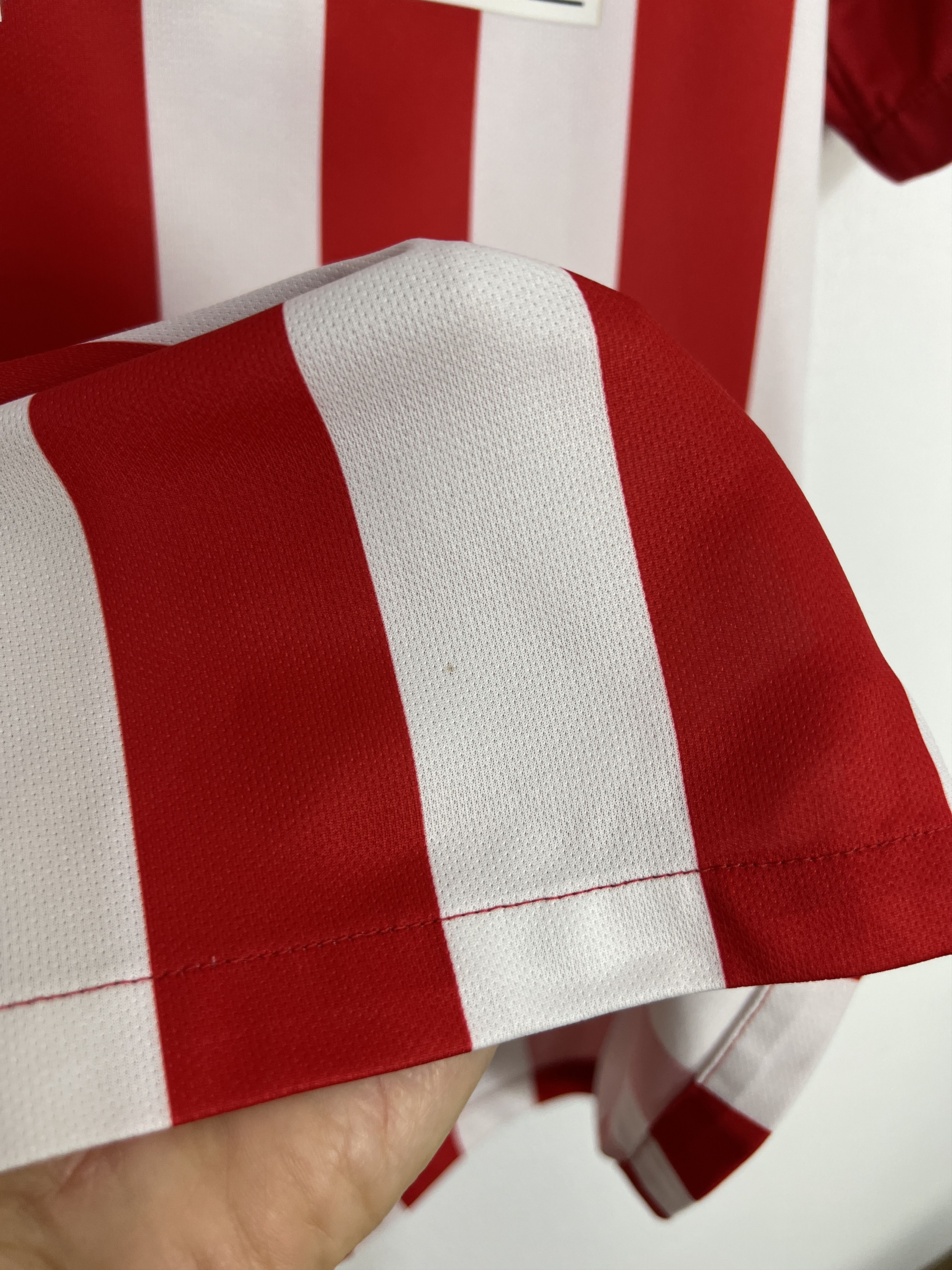 Nike Sunderland football shirt 2020 Soccer Nike Jersey Trikot Size US M / EU 48-50 / 2 - 5 Thumbnail