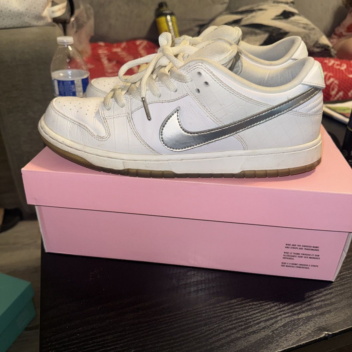 Diamond Supply Co. × Nike 2018 Nike SB Dunk Low x Diamond Supply Co White Size 10.5 Size US 10.5 / EU 43-44 - 7 Thumbnail