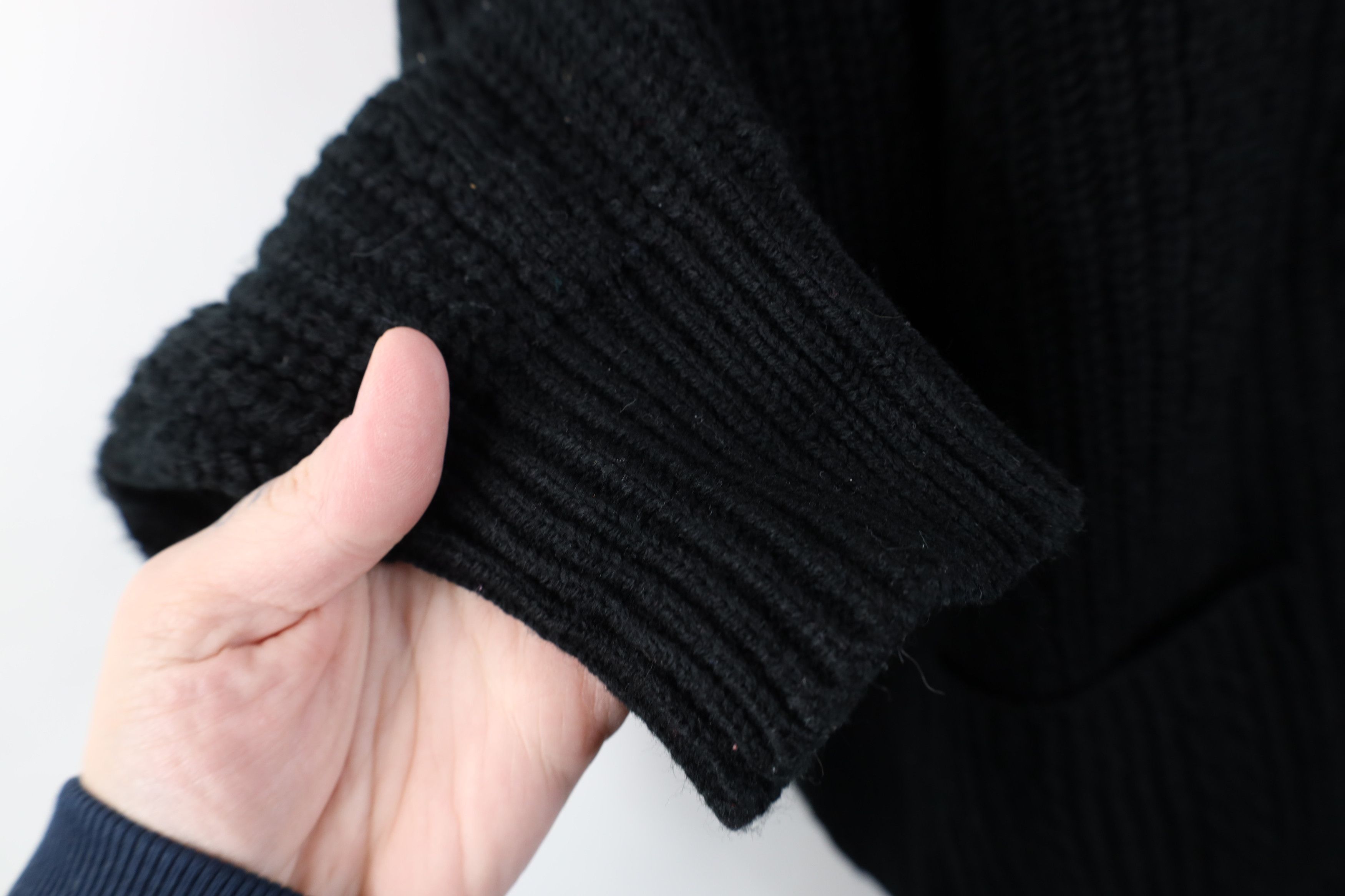 Vintage Vintage 90s Streetwear Ribbed Knit Cardigan Sweater Black Size US XL / EU 56 / 4 - 6 Thumbnail