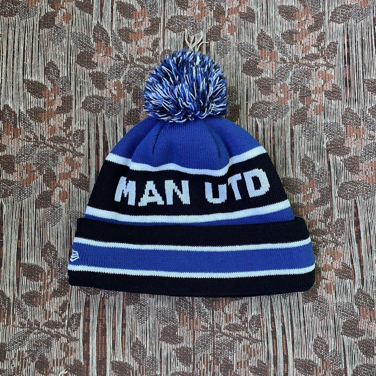 New Era Vintage Manchester United New Era Blue football Hat Beanie Size ONE SIZE - 2 Thumbnail