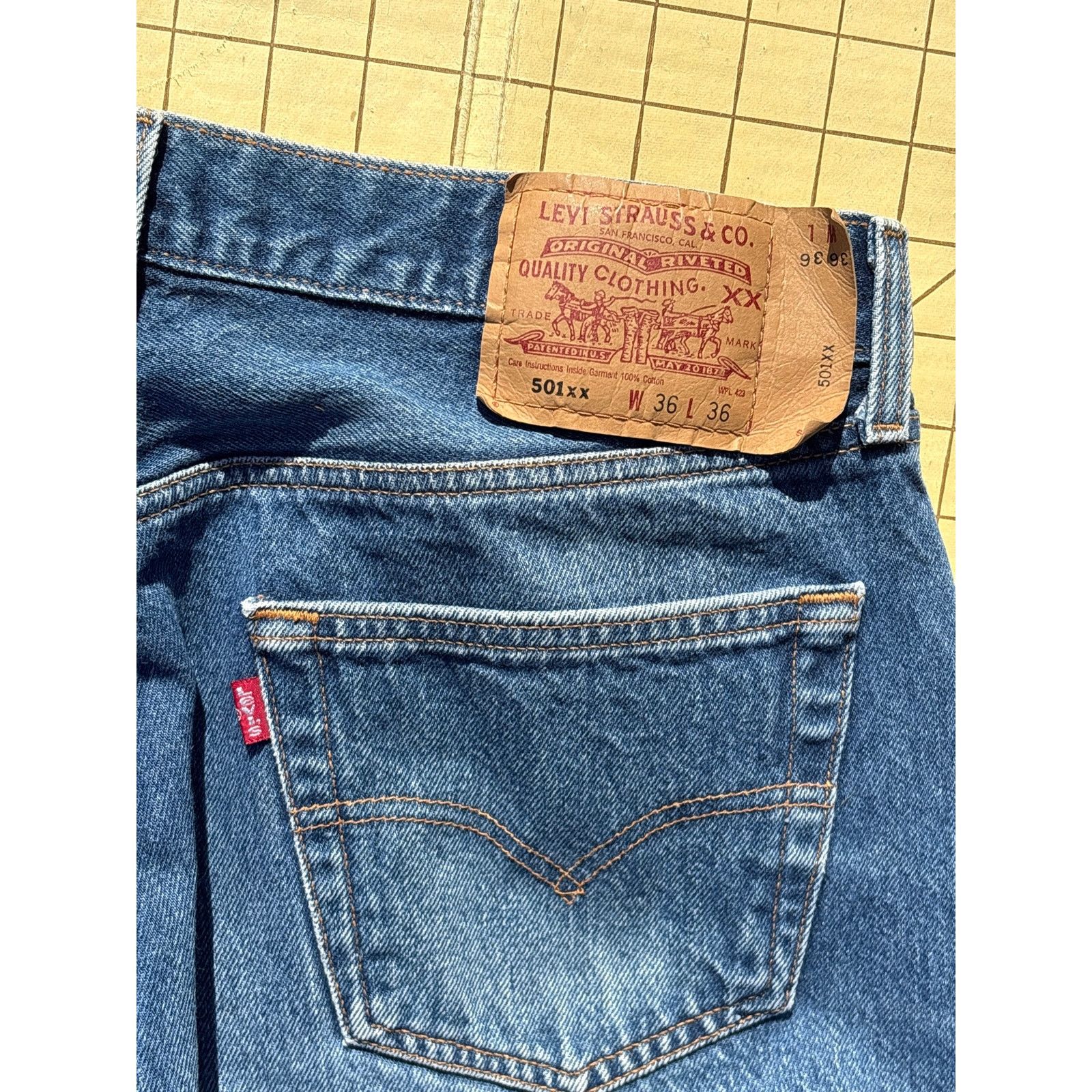 Levi's Vintage Y2K Levi’s 501-0000 XX button fly jeans 36x36(33x33) Size US 33 - 3 Thumbnail