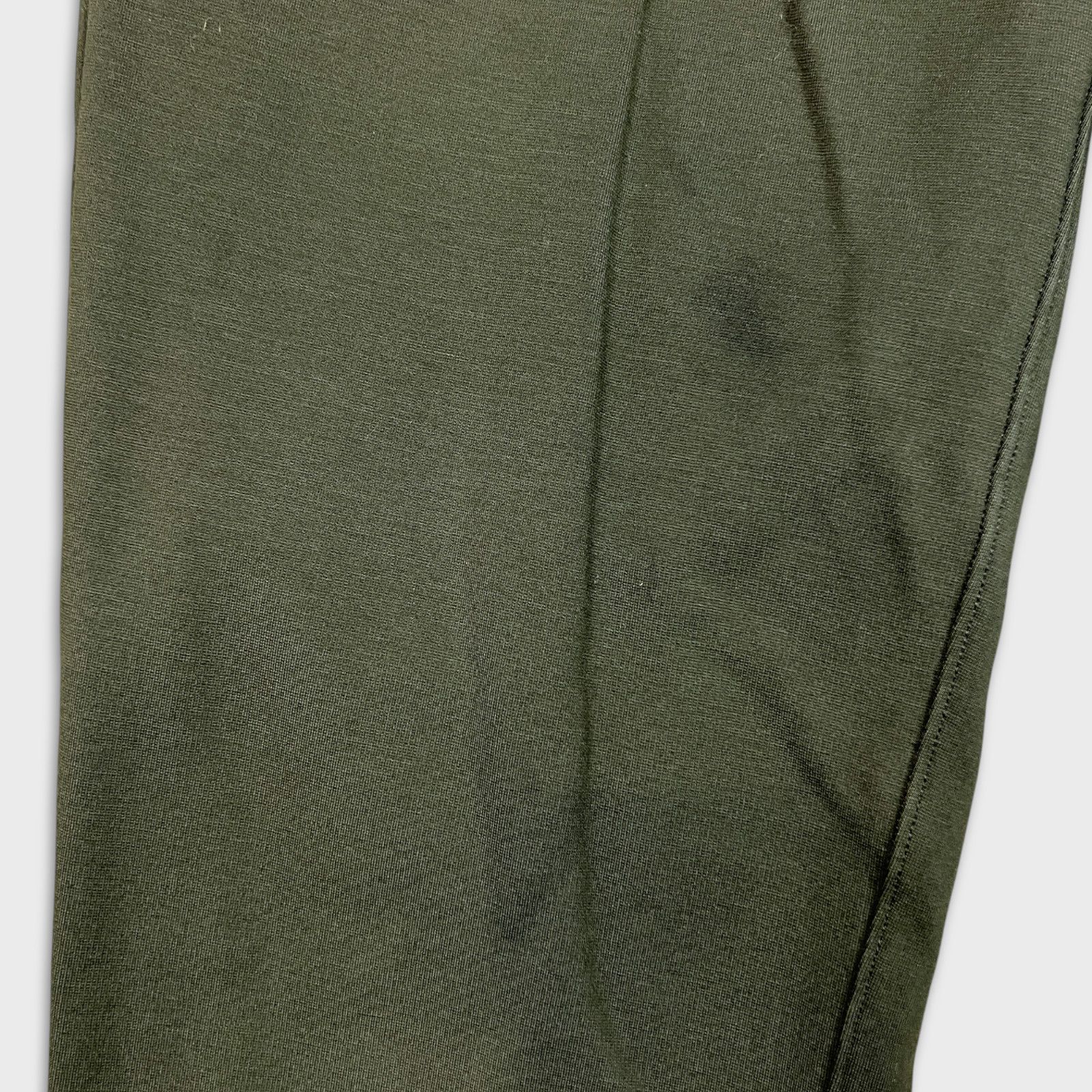 Lululemon Lululemon On The Move Pant Ponte sz 6 Athletic Casual Travel Size 28" / US 6 / IT 42 - 8 Thumbnail