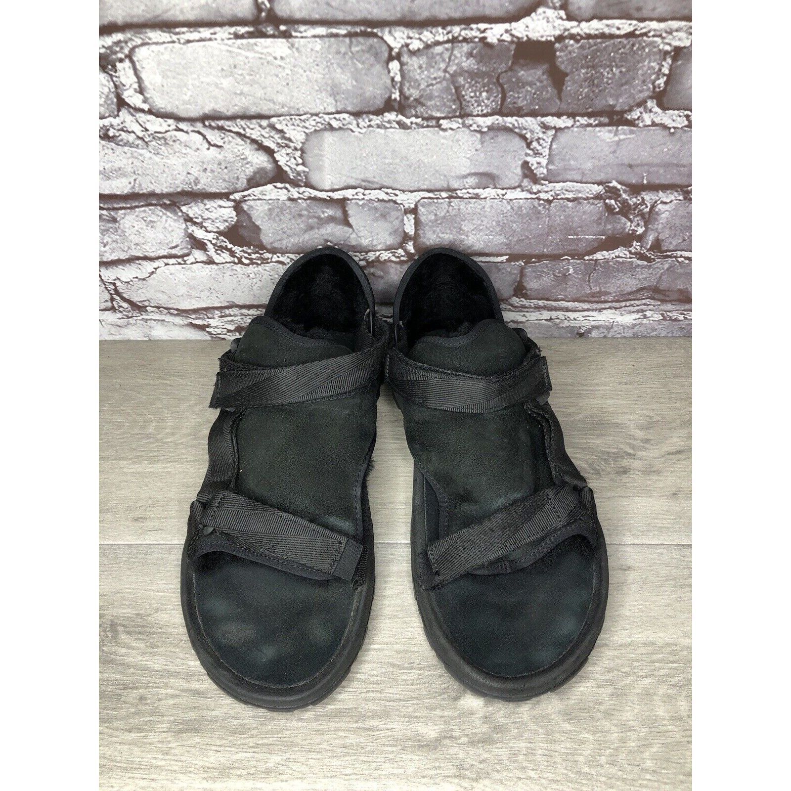 Ugg TEVA UGG COLLAB Black SHEEPSKIN Suede Strappy Outdoor Sandal Size US 10 / EU 43 - 9 Thumbnail