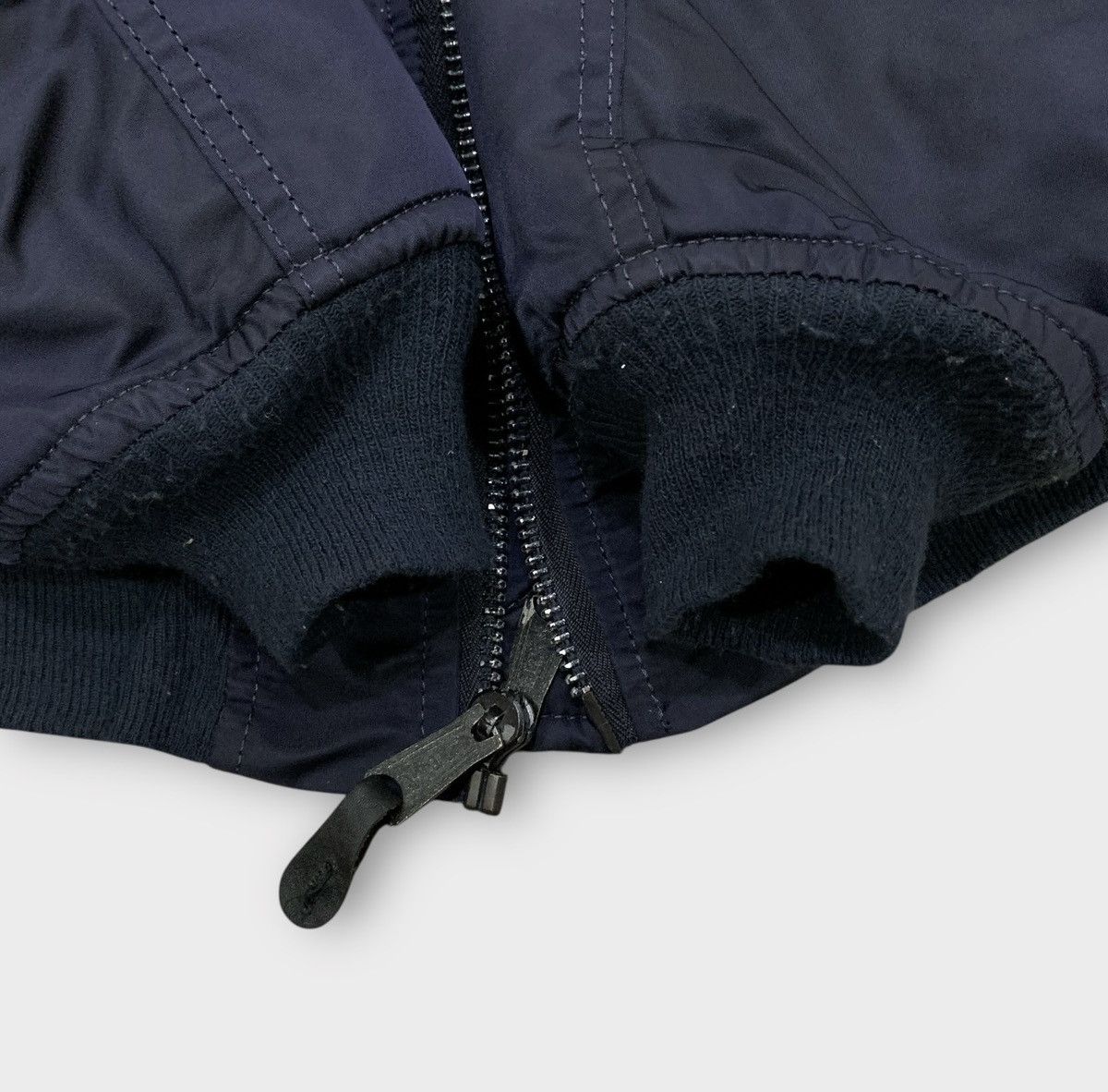 Alpha Industries VINTAGE 1990s USAF MA 1 FLIGHT BOMBER JACKET REVERSIBLE Size US M / EU 48-50 / 2 - 11 Thumbnail