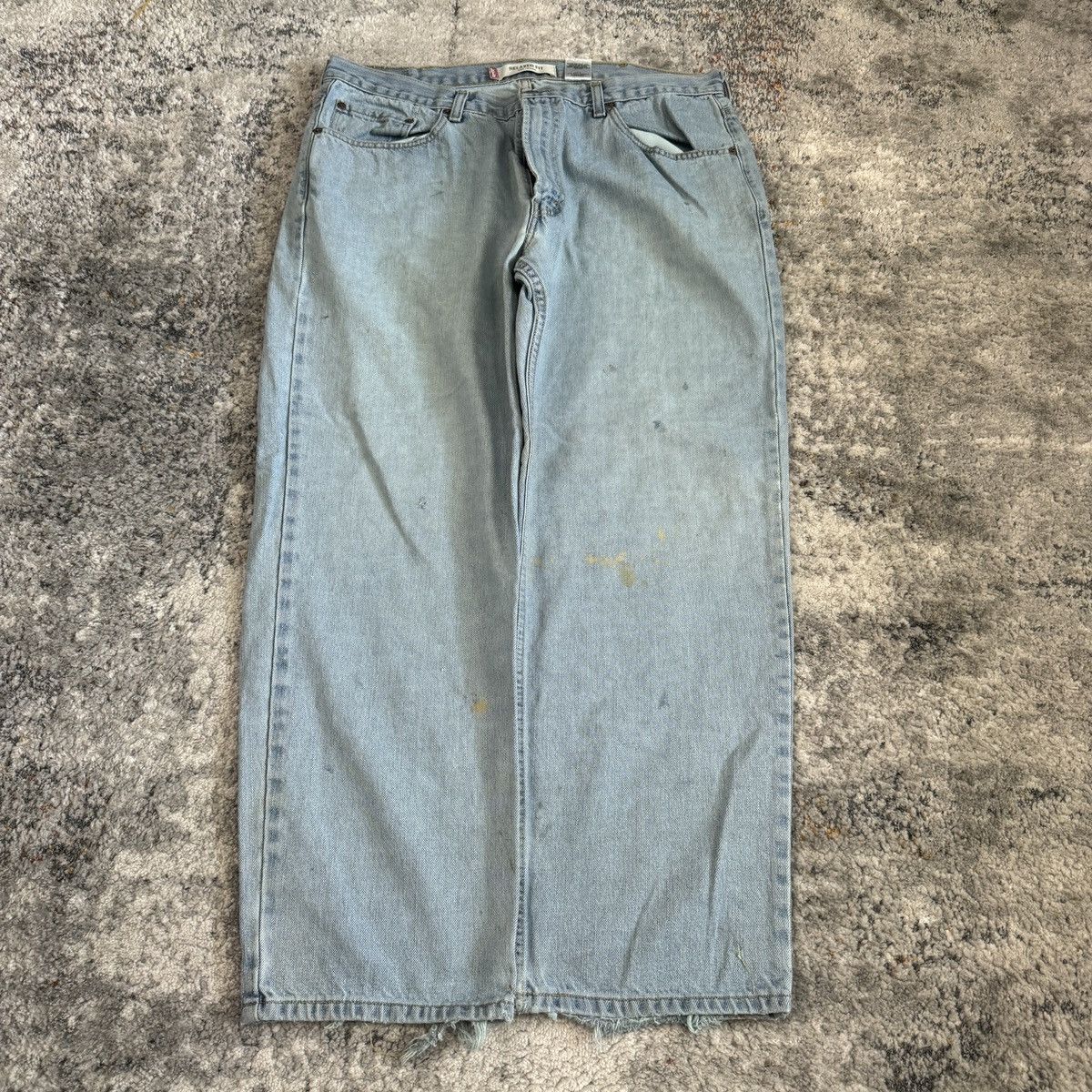 Levi's × Vintage Vintage Levi’s 550 faded distressed & painted jeans Size US 38 / EU 54 - 2 Thumbnail