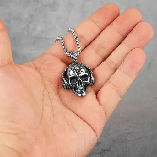 Jewelry Death Rock Headphone Skull Necklace Size ONE SIZE - 1 Thumbnail