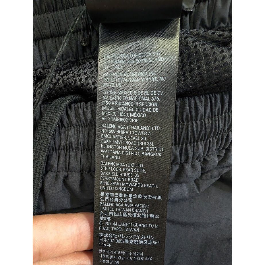 Balenciaga o1rshd1 Tracksuit Pants Nylon in Black Size US 28 / EU 44 - 21 Thumbnail