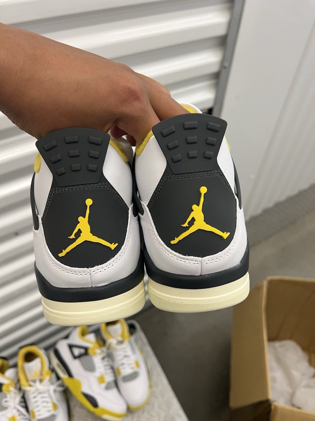 Jordan Brand Jordan 4 Retro Vivid Sulfur AQ9129101 Size 11.5 US Women New Size US 10 / EU 43 - 3 Thumbnail