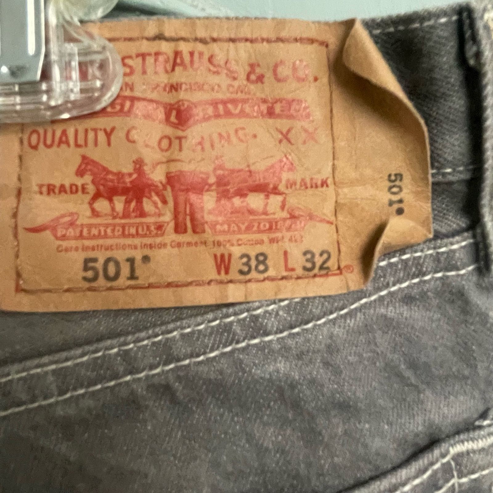 Levi's Levis 501 Gray Stone Washed Button Fly Jeans Size 38x32 Men Size US 38 / EU 54 - 3 Thumbnail
