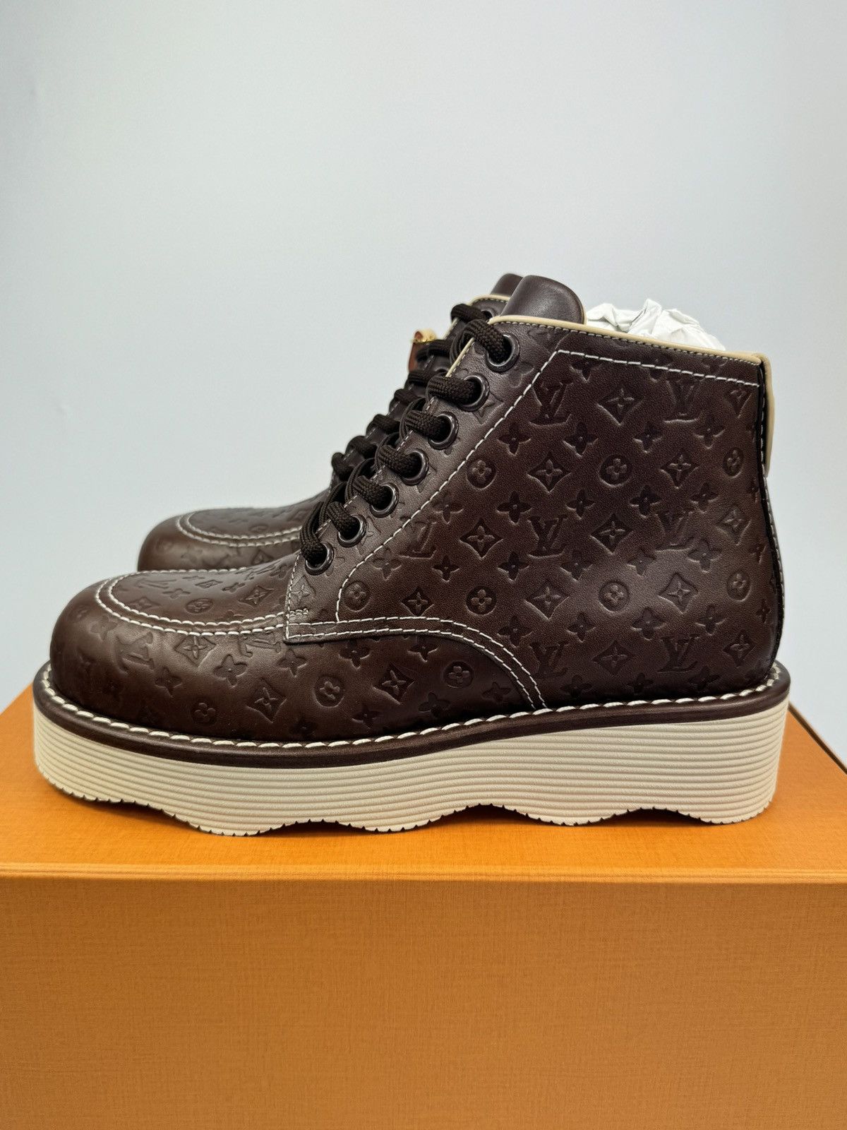 Louis Vuitton x TYLER THE CREATOR WAVES HIGH DERBIE MONOGRAM PRINT BOOTS Size US 6 / EU 39 - 2 Thumbnail
