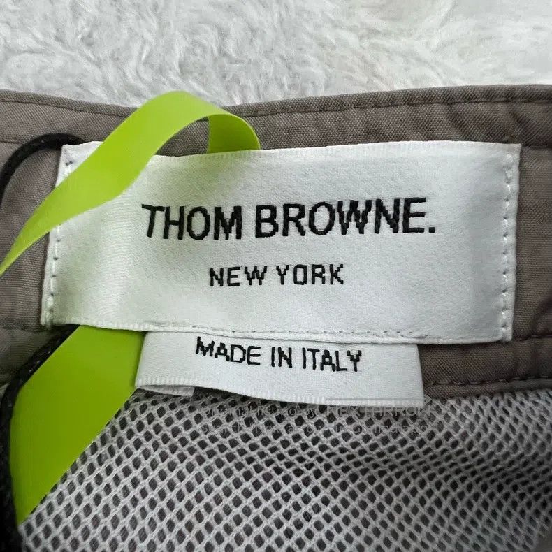 Thom Browne Thom Browne size 4 Classic striped drawstring shorts Size US 28 / EU 44 - 5 Thumbnail