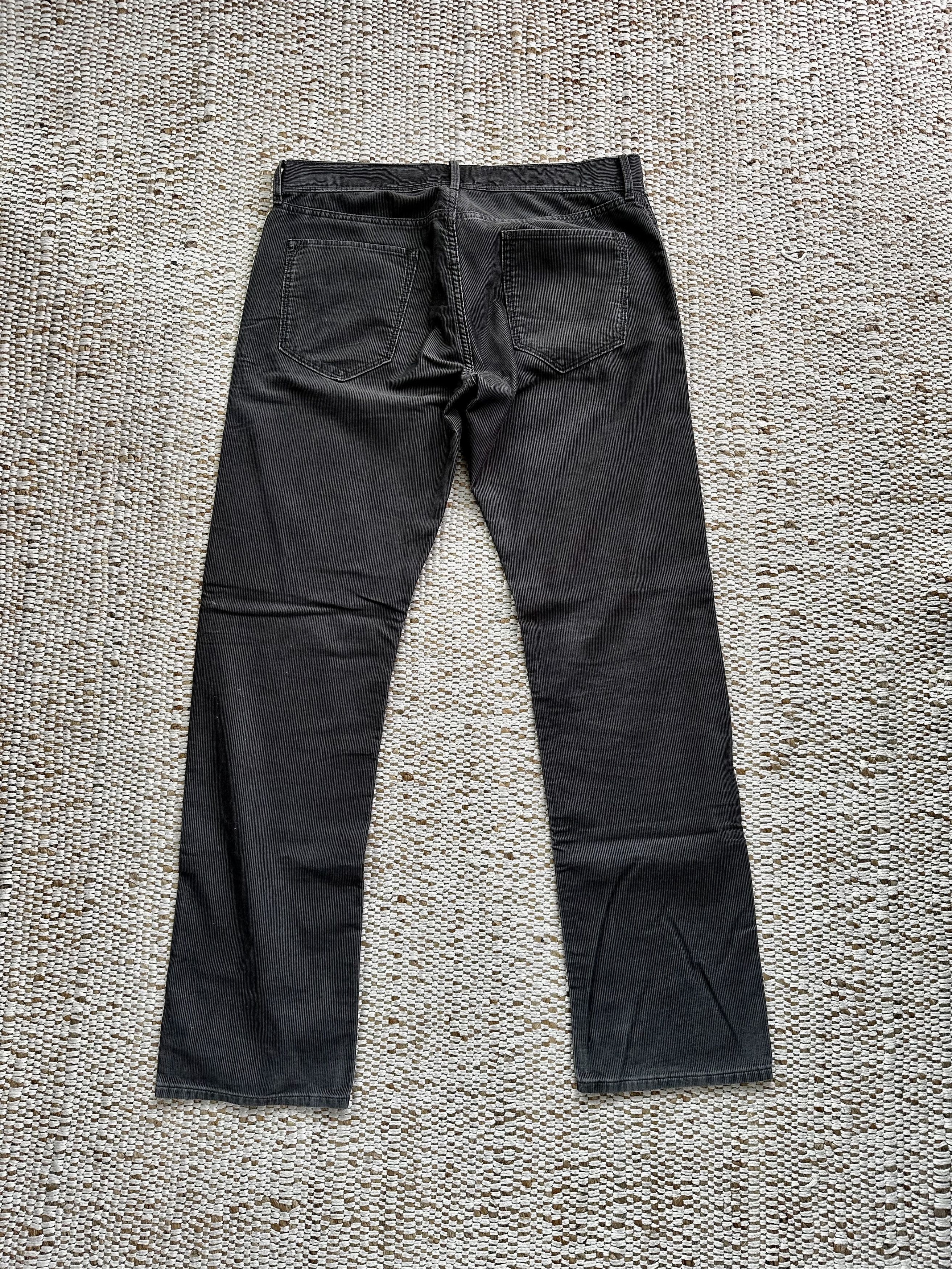 Banana Republic Banana Republic Corduroy Pants Size US 32 / EU 48 - 2 Thumbnail