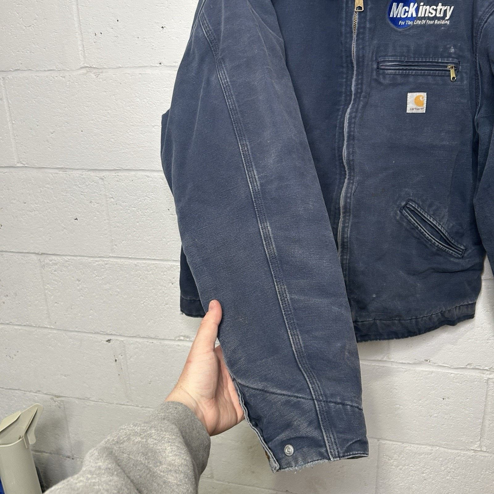 Carhartt Vintage Carhartt Blanket-Lined Detroit Jacket “Navy” J01 NVY Size US L / EU 52-54 / 3 - 7 Thumbnail