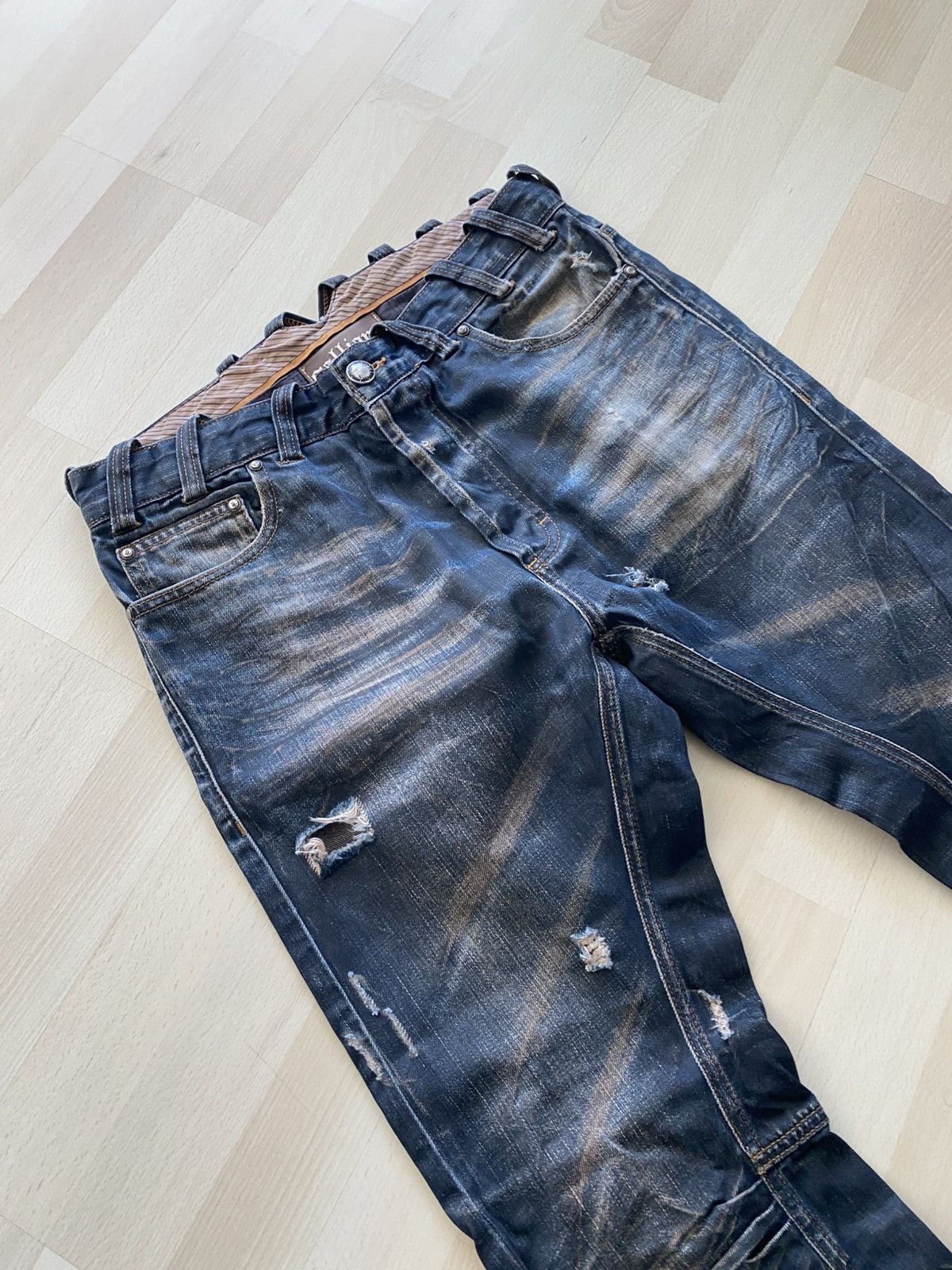 John Galliano John Galliano Distressed Dirt Raw Denim Jeans Size US 31 - 7 Thumbnail