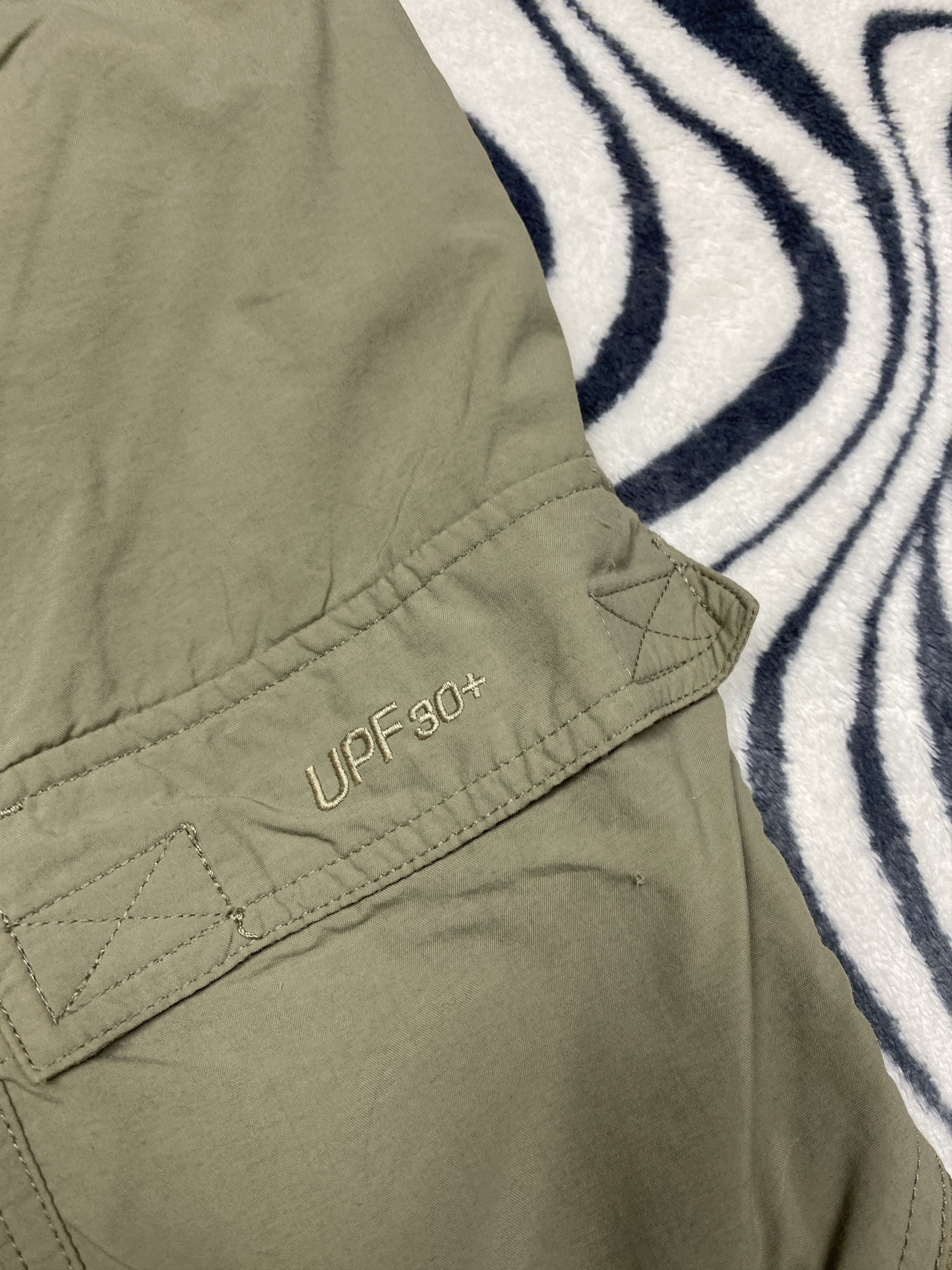 Columbia Columbia Vintage Mens Outdoor Pants Shorts Y2K Size US 32 / EU 48 - 4 Thumbnail