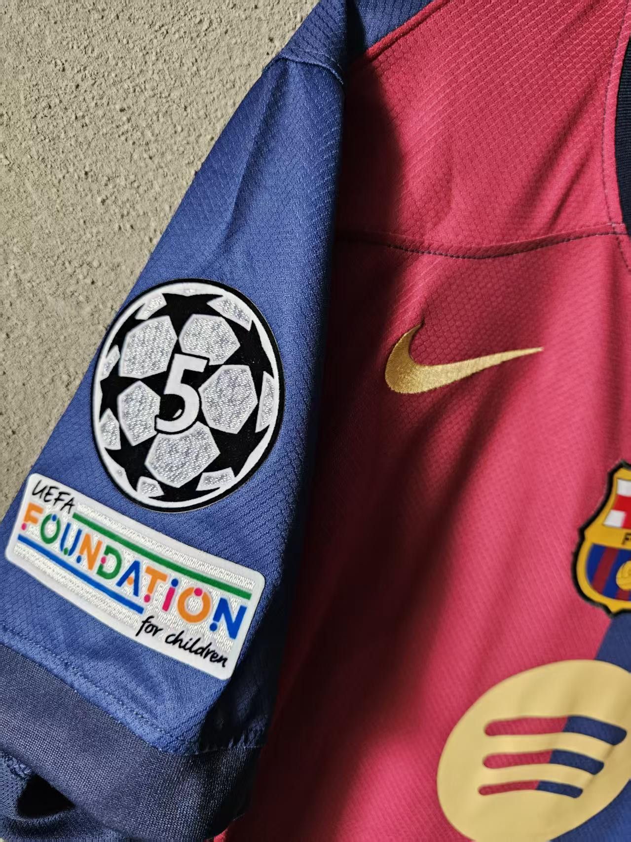 Nike 2025 Barcelona Lamine Yamal Jersey Home Size US L / EU 52-54 / 3 - 4 Thumbnail
