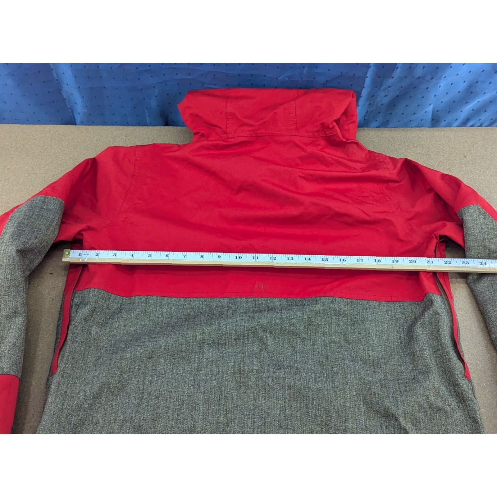 Burton Analog Burton Stanford Jacket Mens Size M Snowboard Waterproof 15,000mm 10,000g Jacket Mens Size M Snowboard Waterproof 15,000mm 10,000g Size US M / EU 48-50 / 2 - 6 Thumbnail