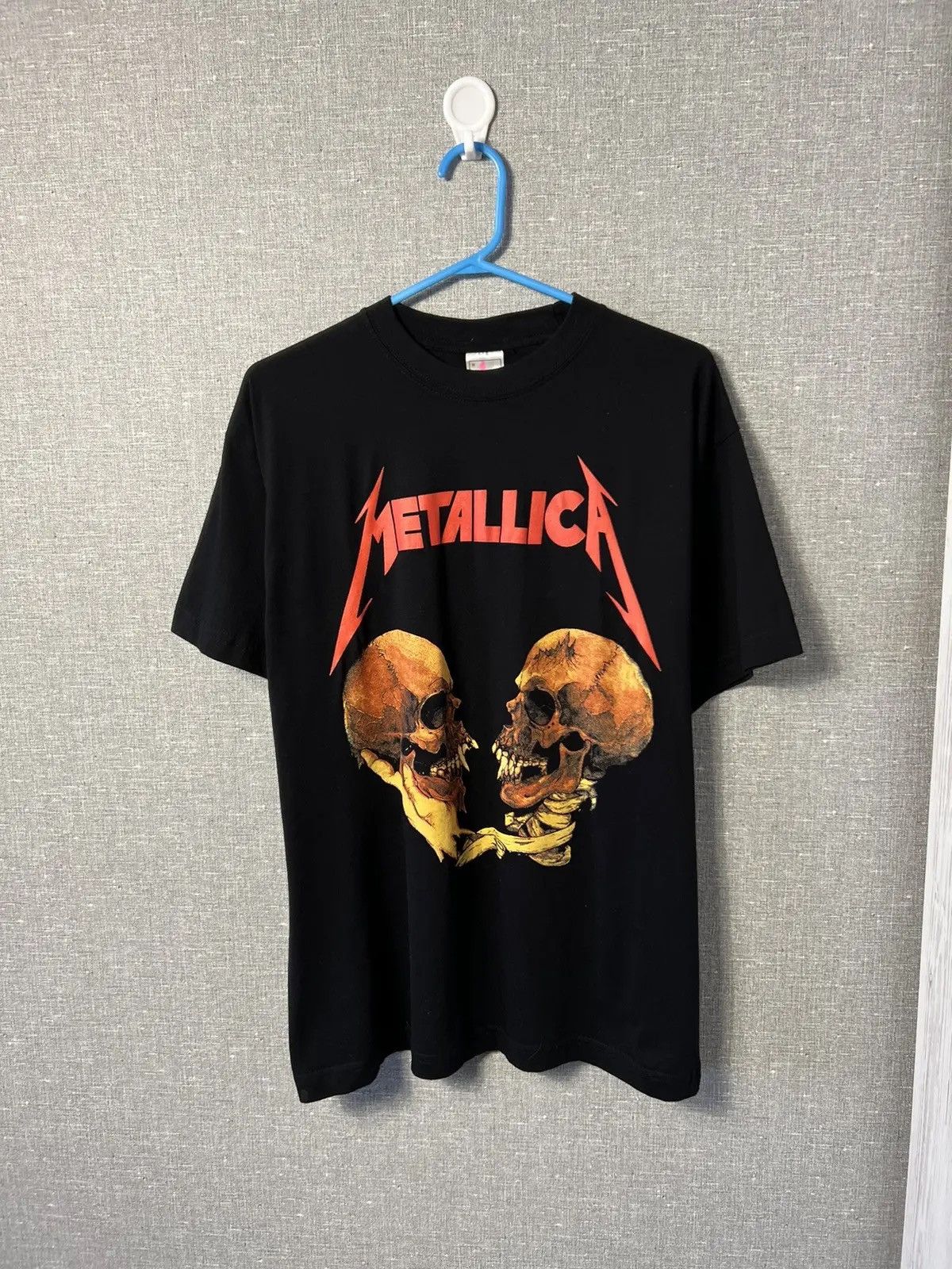 Vintage Vintage Metallica Skulls Big Logo Rock T-Shirt Size US M / EU 48-50 / 2 - 1 Thumbnail