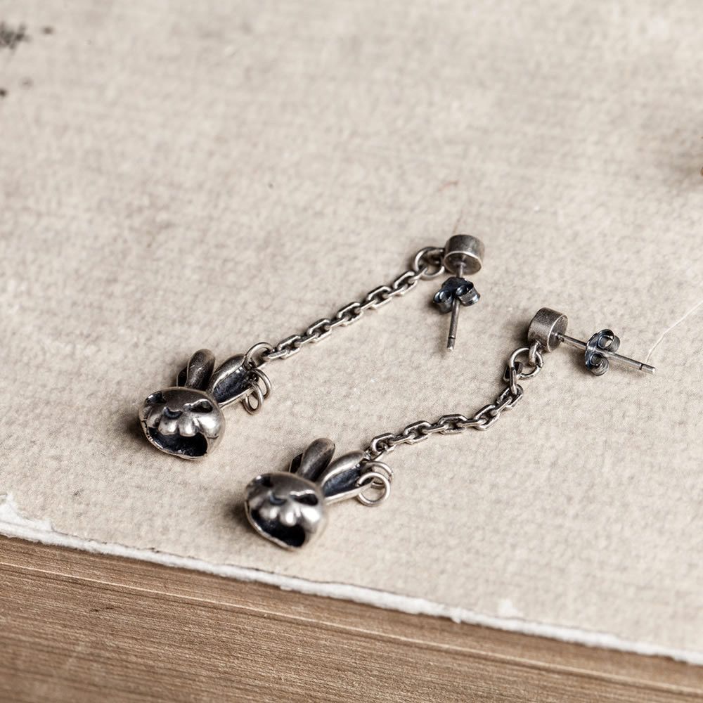 Jewelry Rabbit 925 Silver Dark Earrings One Pairs Chrome Jewelry Size ONE SIZE - 3 Thumbnail