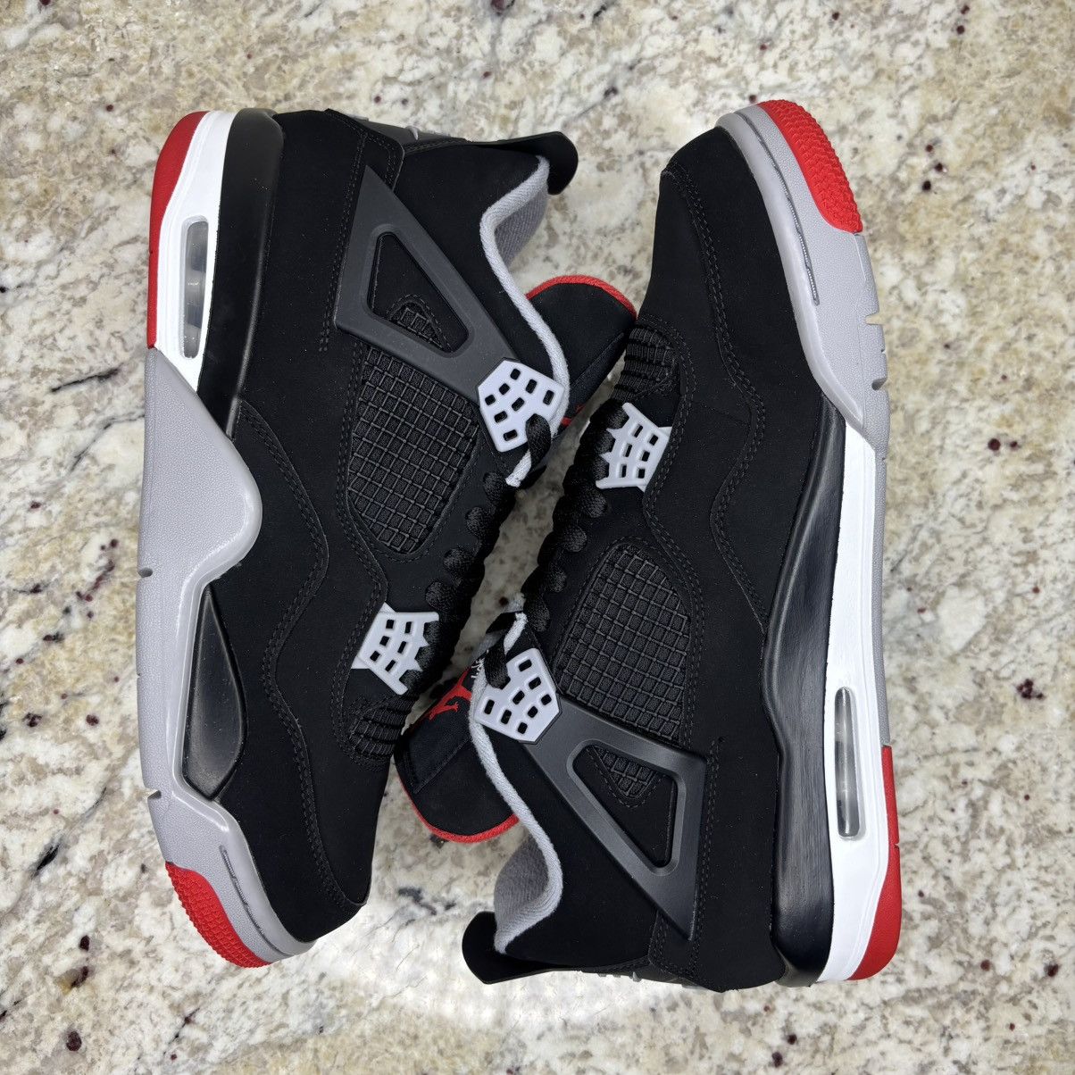 Jordan Brand Size 10.5 - Jordan 4 Retro OG Bred 2019 WORN 2-3x W/Box Size US 10.5 / EU 43-44 - 13 Thumbnail
