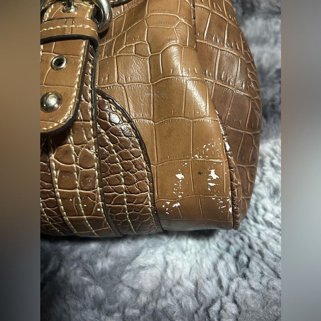 Nine West Vintage Nine W. Western croc purse has damage Size ONE SIZE - 6 Thumbnail