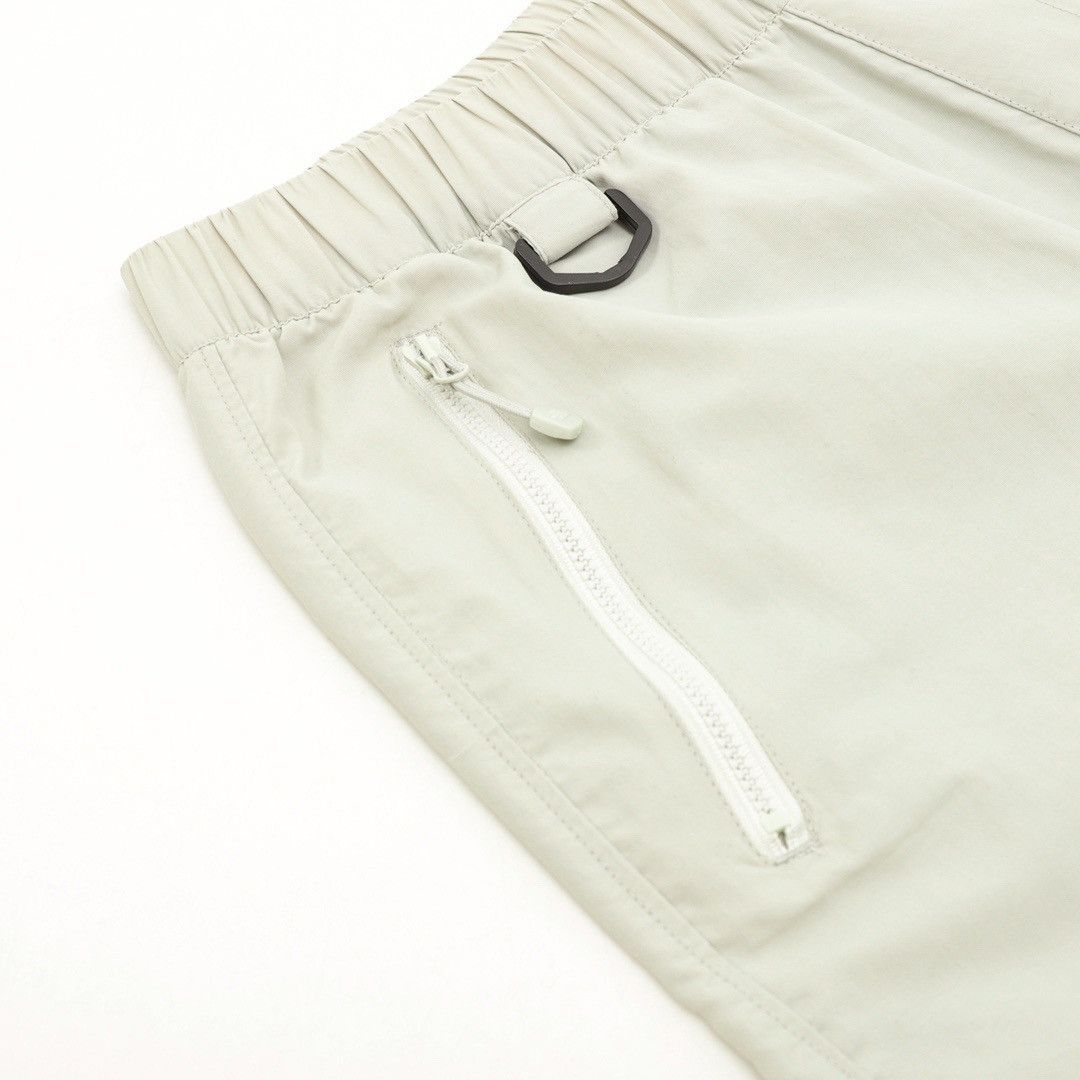 The North Face The North Face nylon shorts white zip-up pocket NEW W TAG- M Size US 32 / EU 48 - 5 Thumbnail
