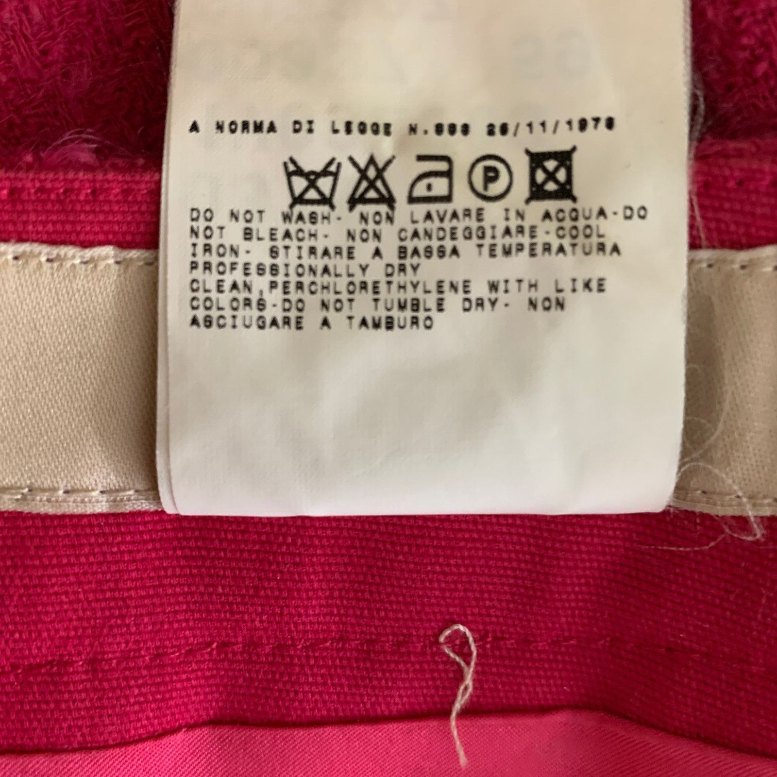 Versace VERSUS by GIANNI VERSACE Size 2 Pink Wool Blend Mini Skirt Size 26" / US 2 / IT 38 - 6 Thumbnail