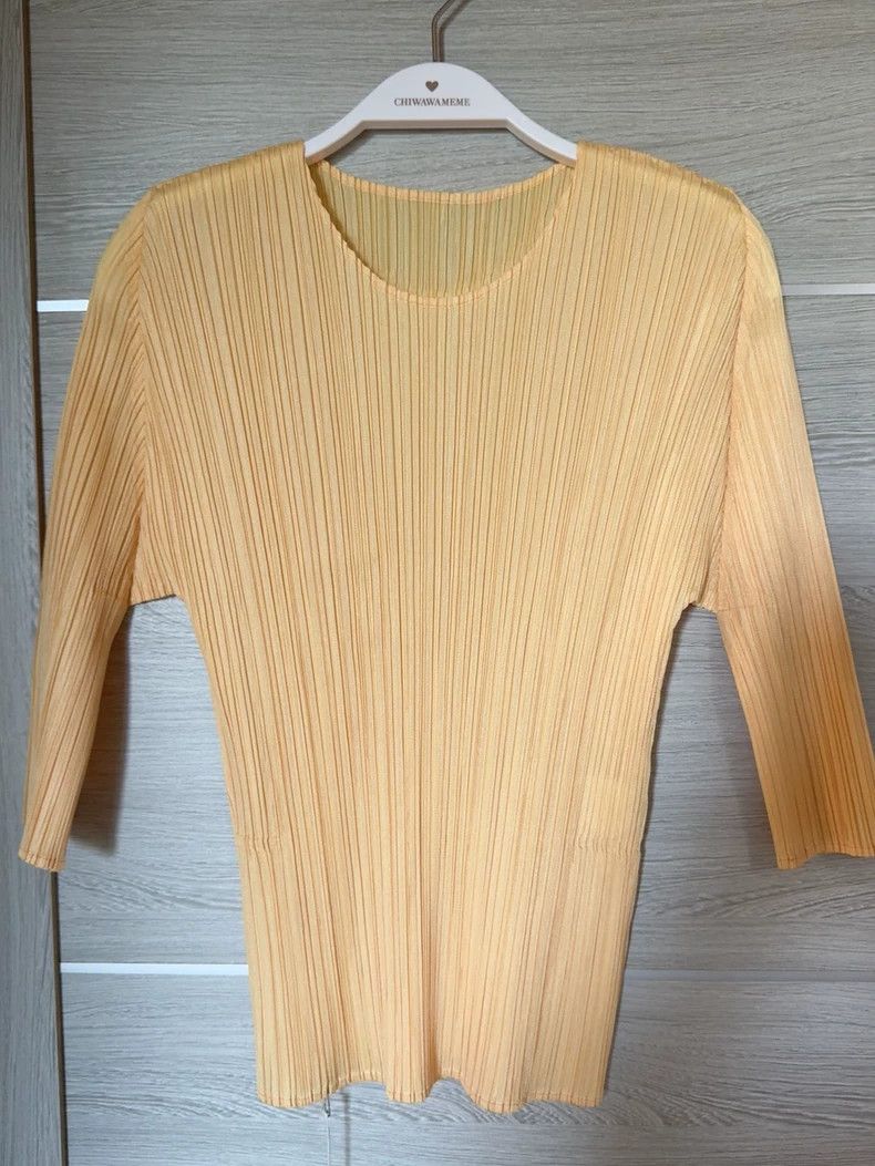Issey Miyake Issey Miyake size:3 Light yellow pleated long-sleeved shir Size S / US 4 / IT 40 - 1 Thumbnail