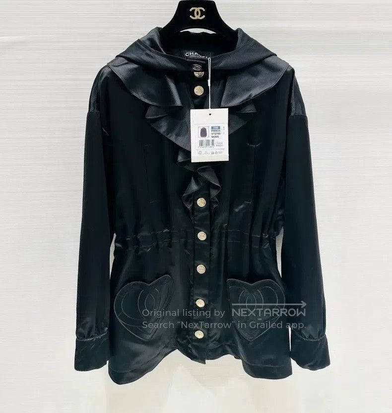 Chanel Chanel 25B black ruffled love hooded jacket Size XS / US 0-2 / IT 36-38 - 1 Thumbnail