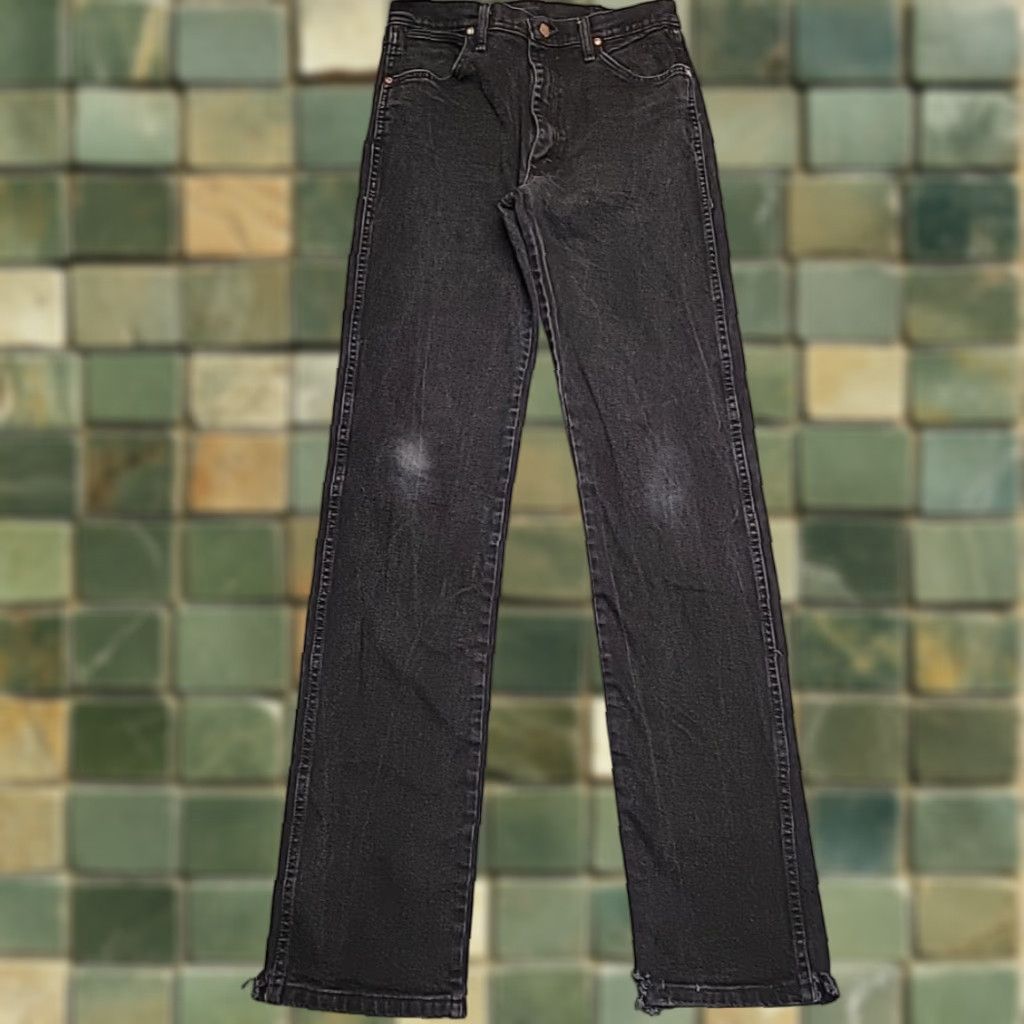 Wrangler VINTAGE Wrangler Jeans Mens 32x38 Distressed Black Denim Western Cowboy Pants A001 Size US 32 / EU 48 - 1 Thumbnail