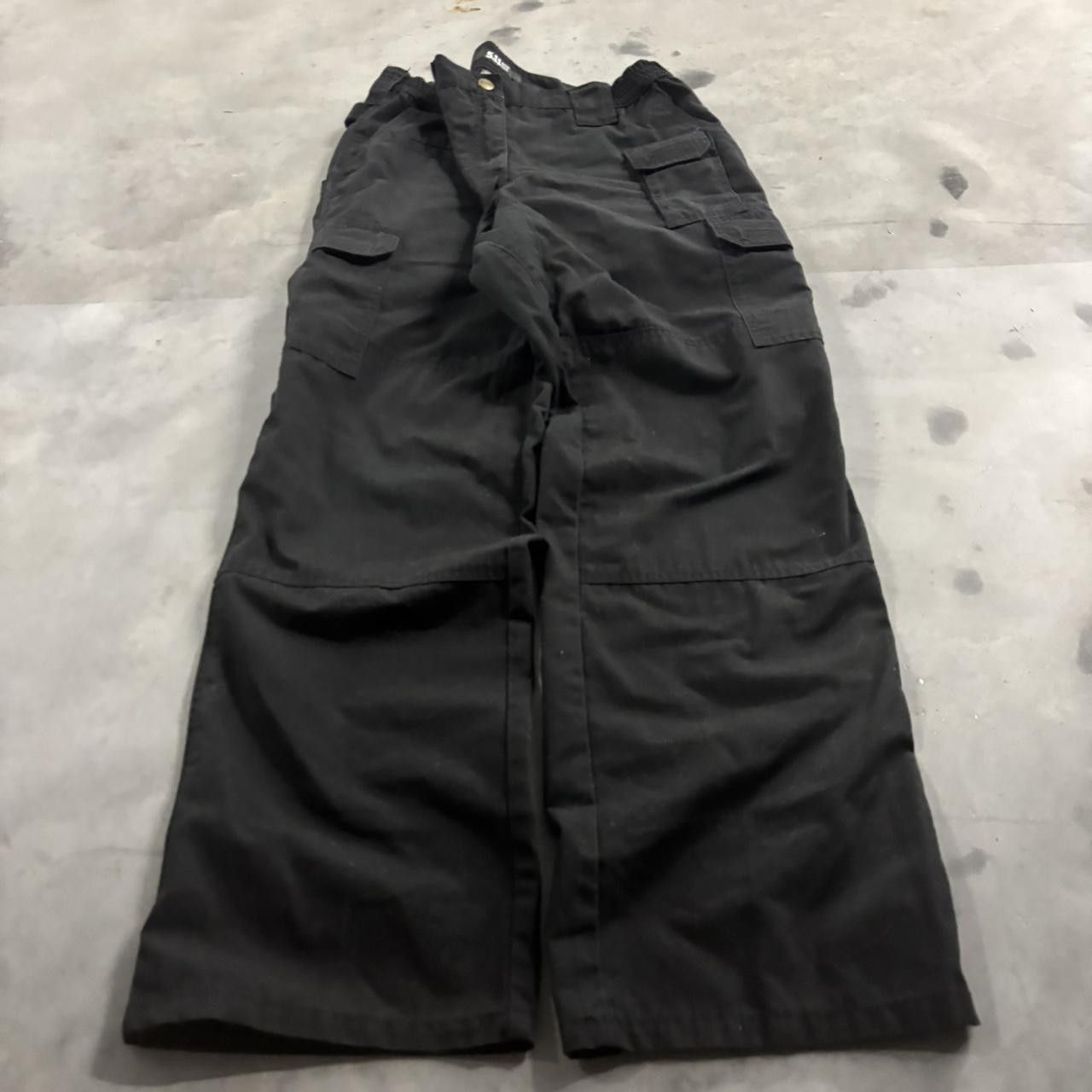 Vintage Crazy Vintage Y2K/2000s Solid Black Streetwear Workwear Cargo Pants! 30x29 Size US 30 / EU 46 - 3 Thumbnail