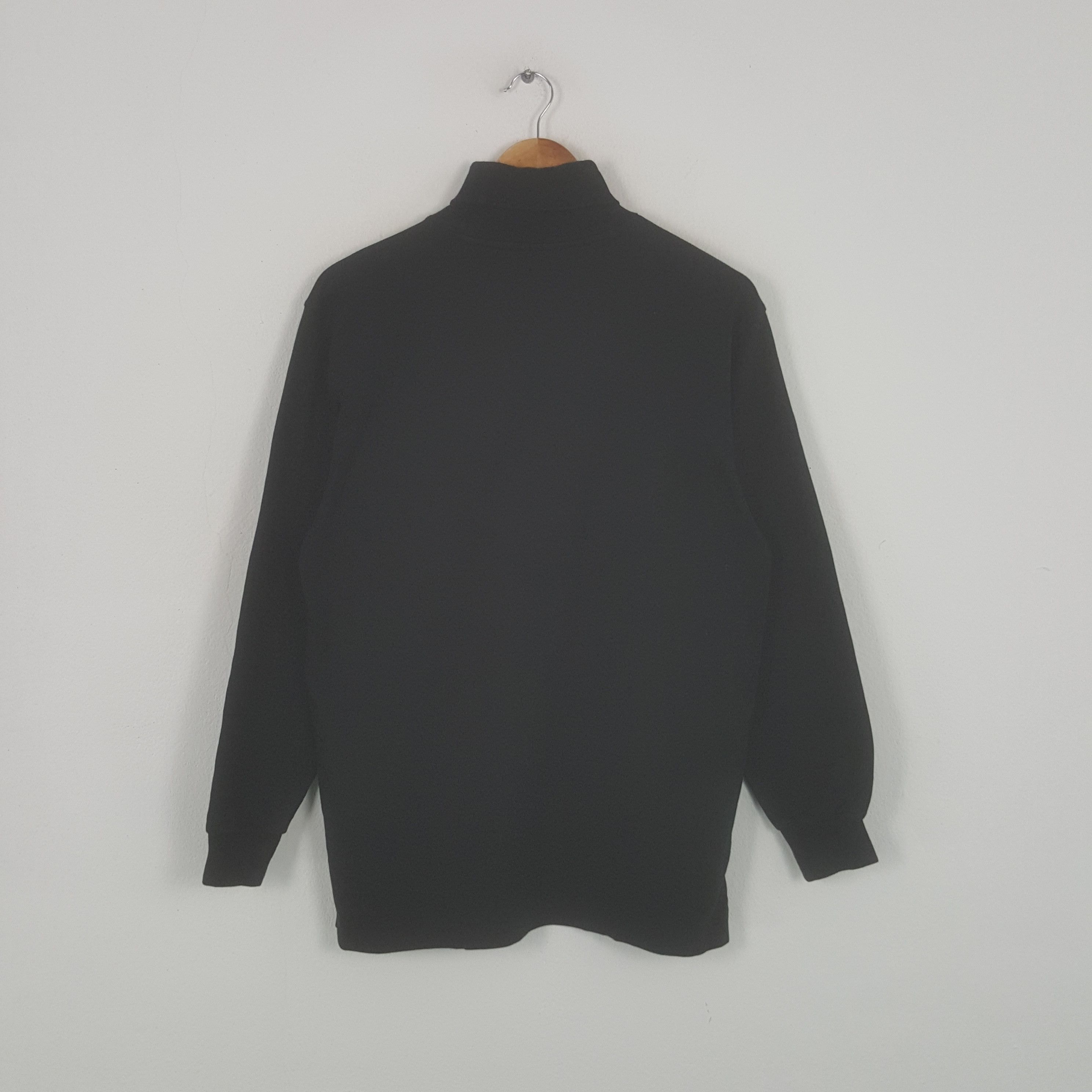 Burberry × Vintage Vintage Burberry Golf Luxury Brand Turtle Neck Tshirt Size US M / EU 48-50 / 2 - 3 Thumbnail