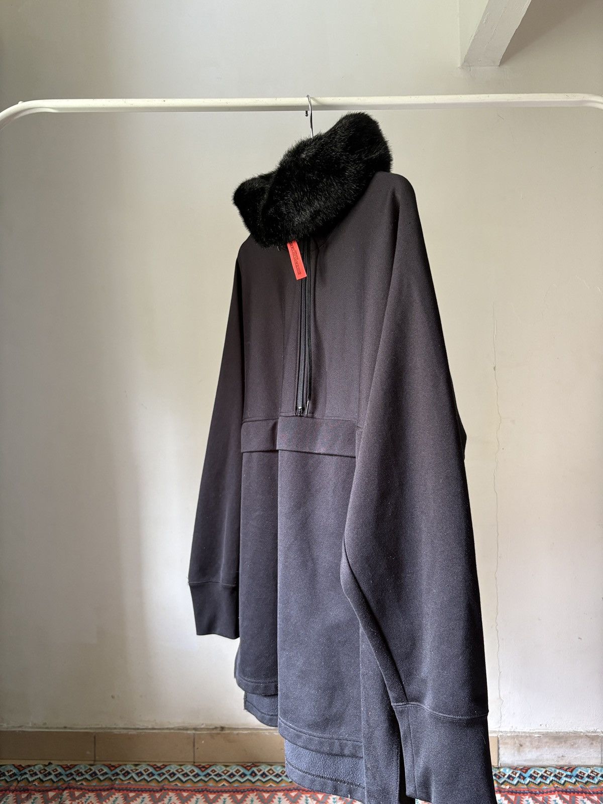 CABANE de ZUCCa 1999 Archive CABANE de ZUCCA Fur Hoodie Size US L / EU 52-54 / 3 - 4 Thumbnail