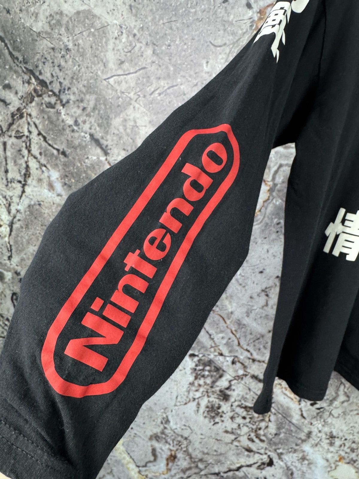 Nintendo Men’s Nintendo Long Sleeve Shirt Vintage 64 Size Large Size US L / EU 52-54 / 3 - 6 Thumbnail